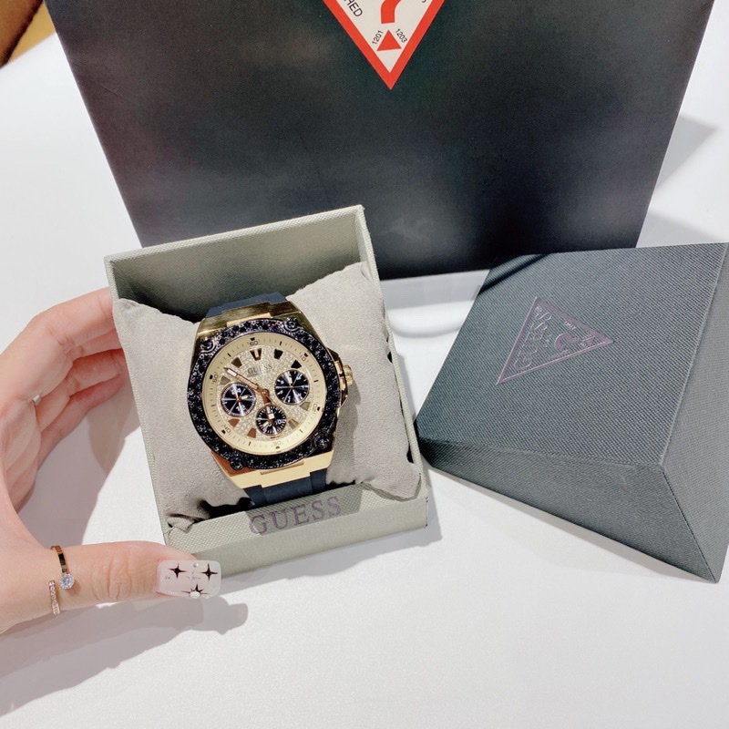 Đồng Hồ Guess Rigor |Nam Giới |Multifunction |Vàng Gold |Dây Sillicone Đen |Máy Pin (Quartz) |Size 45mm |donghogiatot.vn