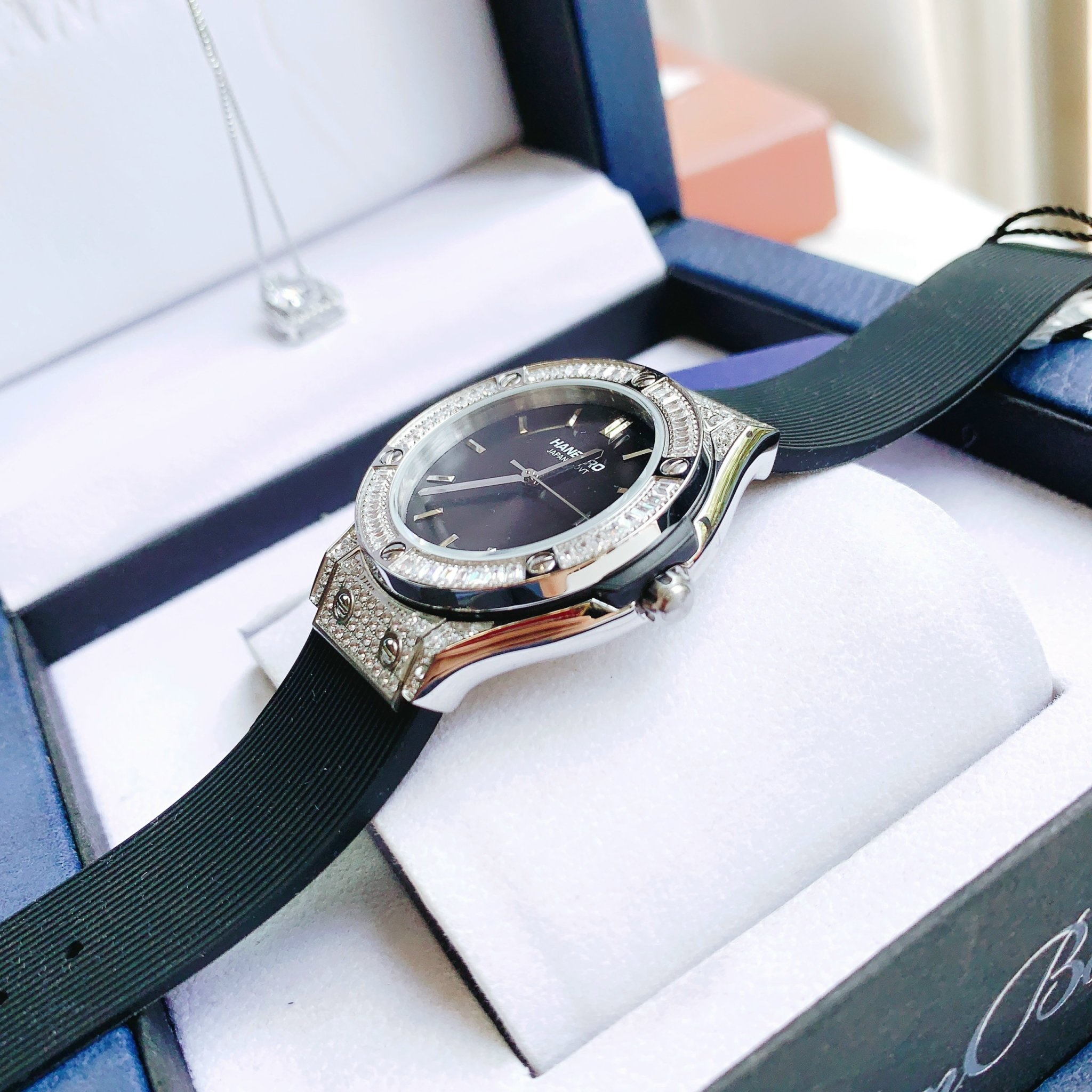 Đồng Hồ Hanboro Tựa Hublot |Nữ Giới |Đá Trắng Silver |Dây Cao Su |Máy Pin (Quartz) |Size 34mm [donghogiatot.vn]