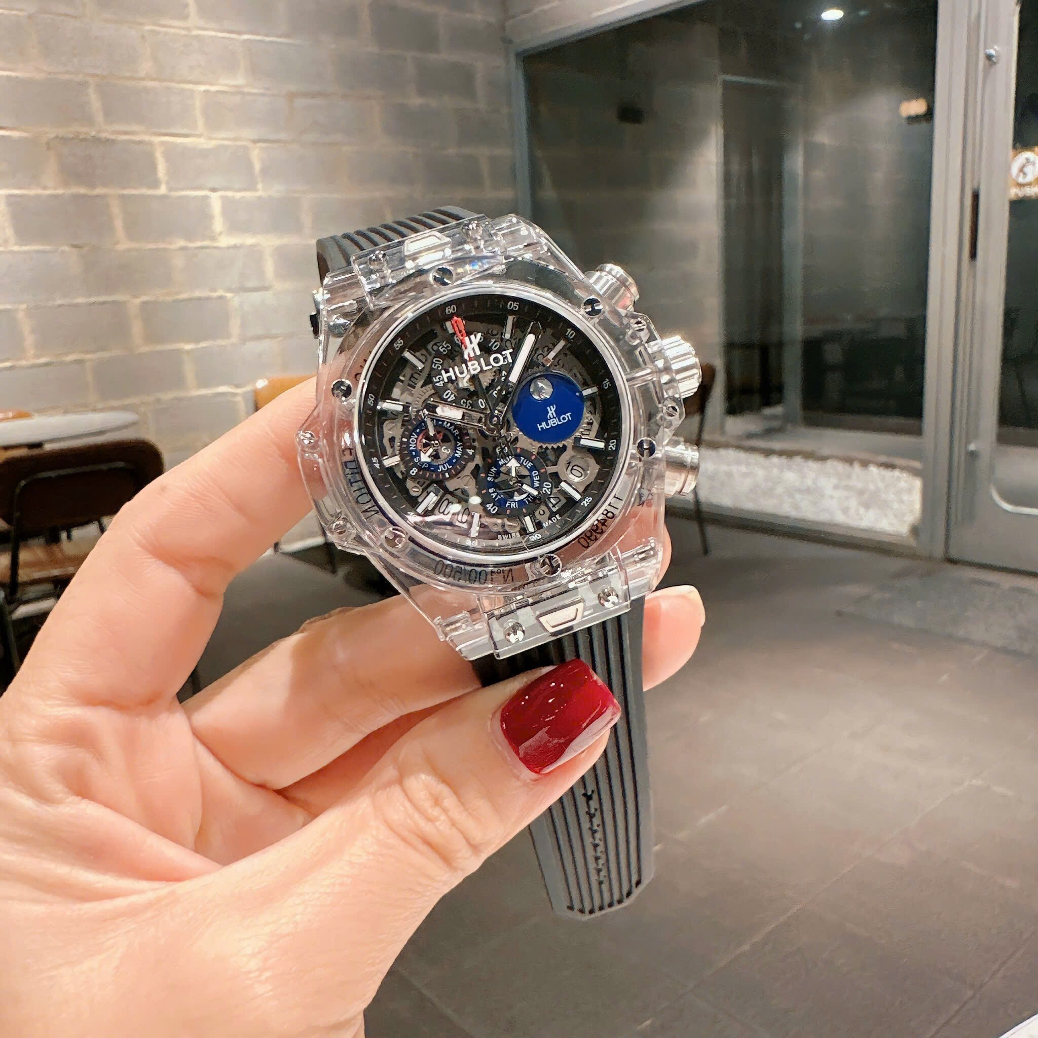 Đồng Hồ Hublot Big Bang Unico |Nam Giới |Mặt Trong Suốt |Dây Silicone Đen |Máy Pin (Máy Quartz) |Size 42mm |donghogiatot.vn