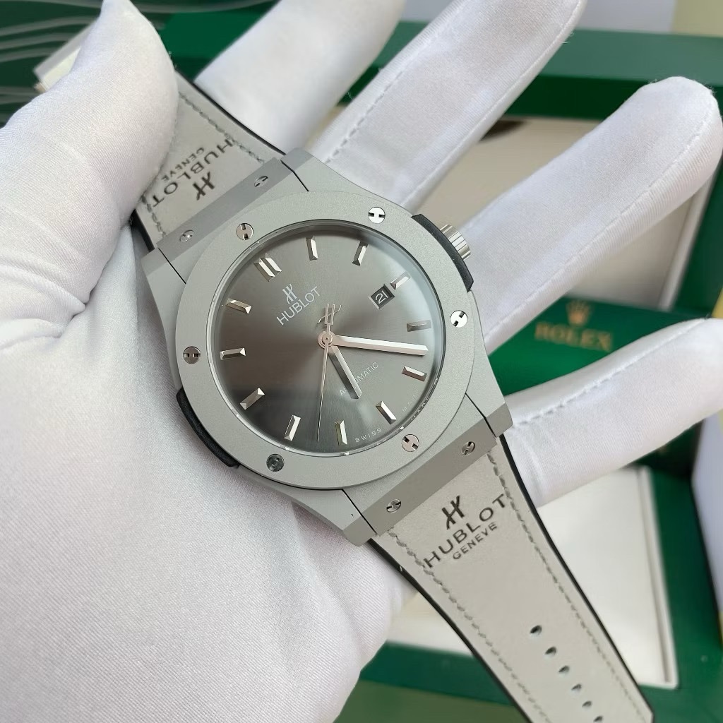Đồng Hồ Hublot Classic Fusion |Nam Giới |Dây Da Xám Bọc Cao Su |Máy Cơ (Automatic) |Size 42mm |donghogiatot.vn