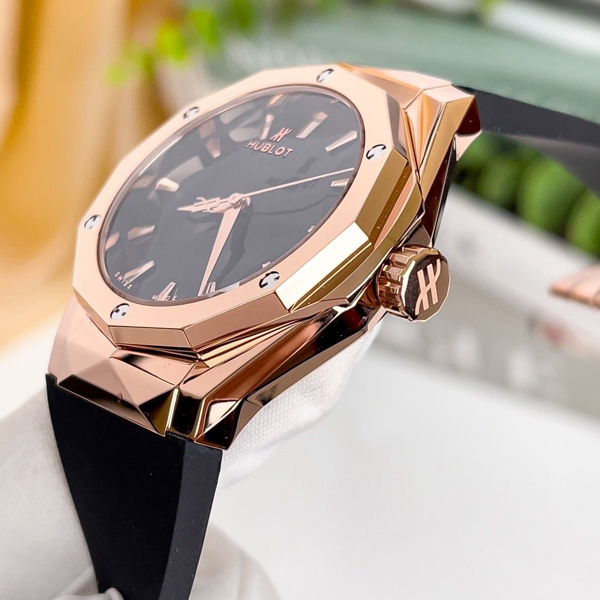 Đồng Hồ Hublot Classic Orlinski |Nam Giới |Rose Gold |Dây Silicone Đen |Máy Cơ (Automatic) |Size 42mm |donghogiatot.vn