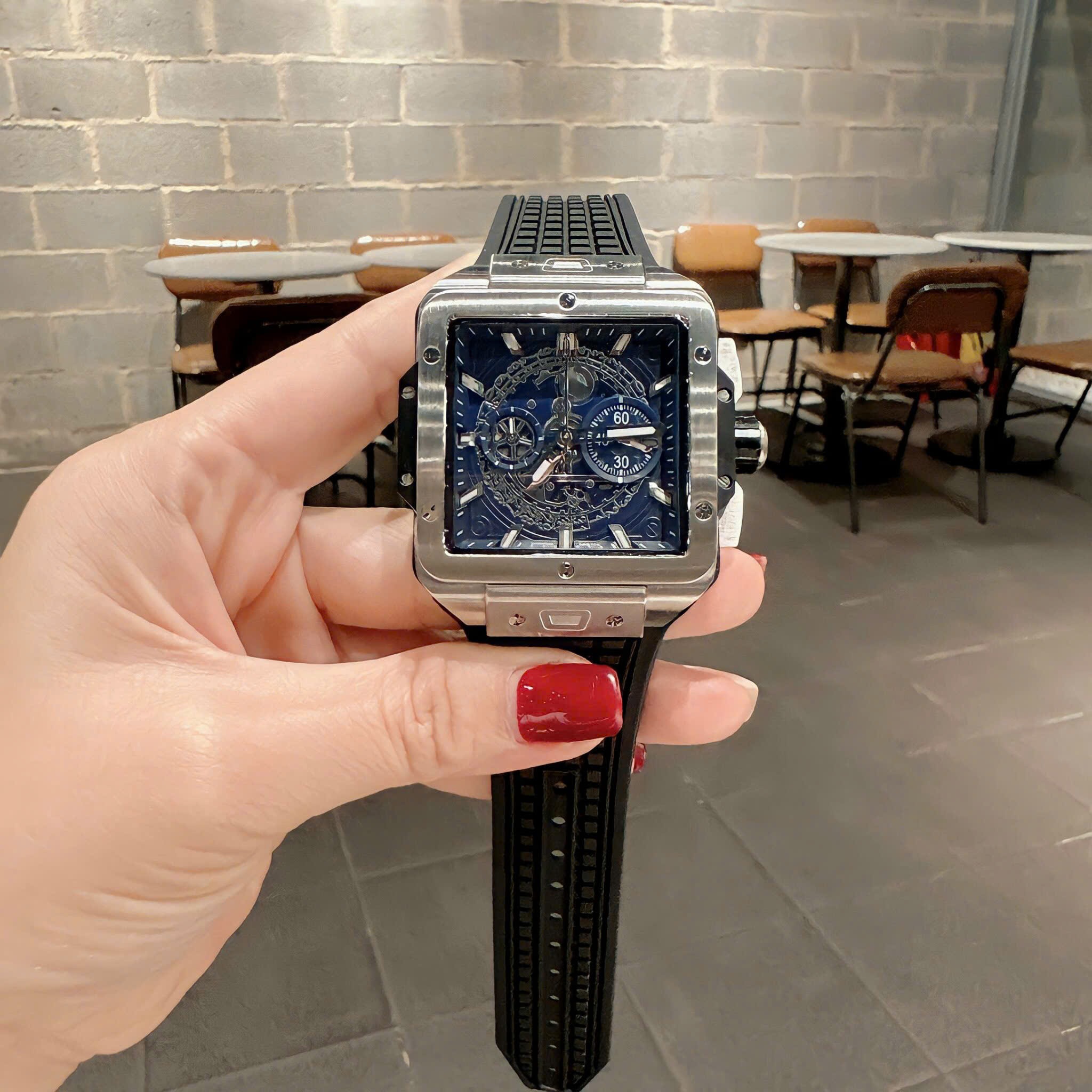 Đồng Hồ Hublot Square Bang Unico |Nam Giới |Mặt Vuông Xanh |Dây Silicone |Máy Pin (Máy Quartz) |Size 42x42mm |donghogiatot.vn