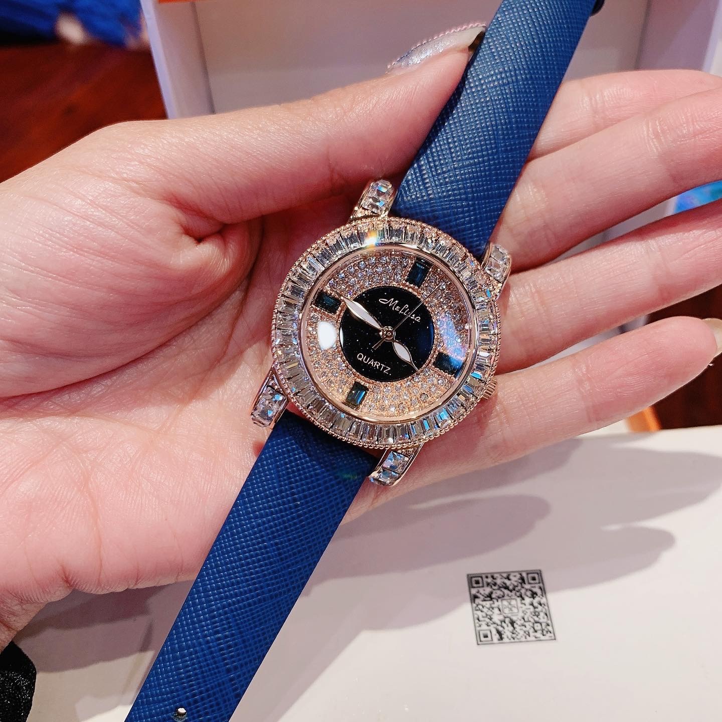 Đồng Hồ Melissa Full Đá |Nữ Giới |Rose Gold |Dây Da Xanh Dương |Máy Pin (Quartz) |Size 33mm |donghogiatot.vn