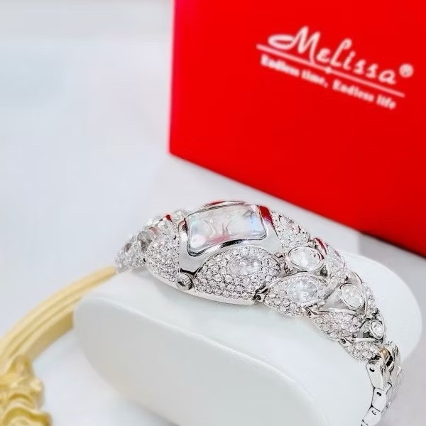 Đồng Hồ Melissa Mặt Vuông |Nữ Giới |Đính Đá |Lắc Tay Trắng Silver |Máy Pin (Quartz) |Size 38mm |donghogiatot.vn