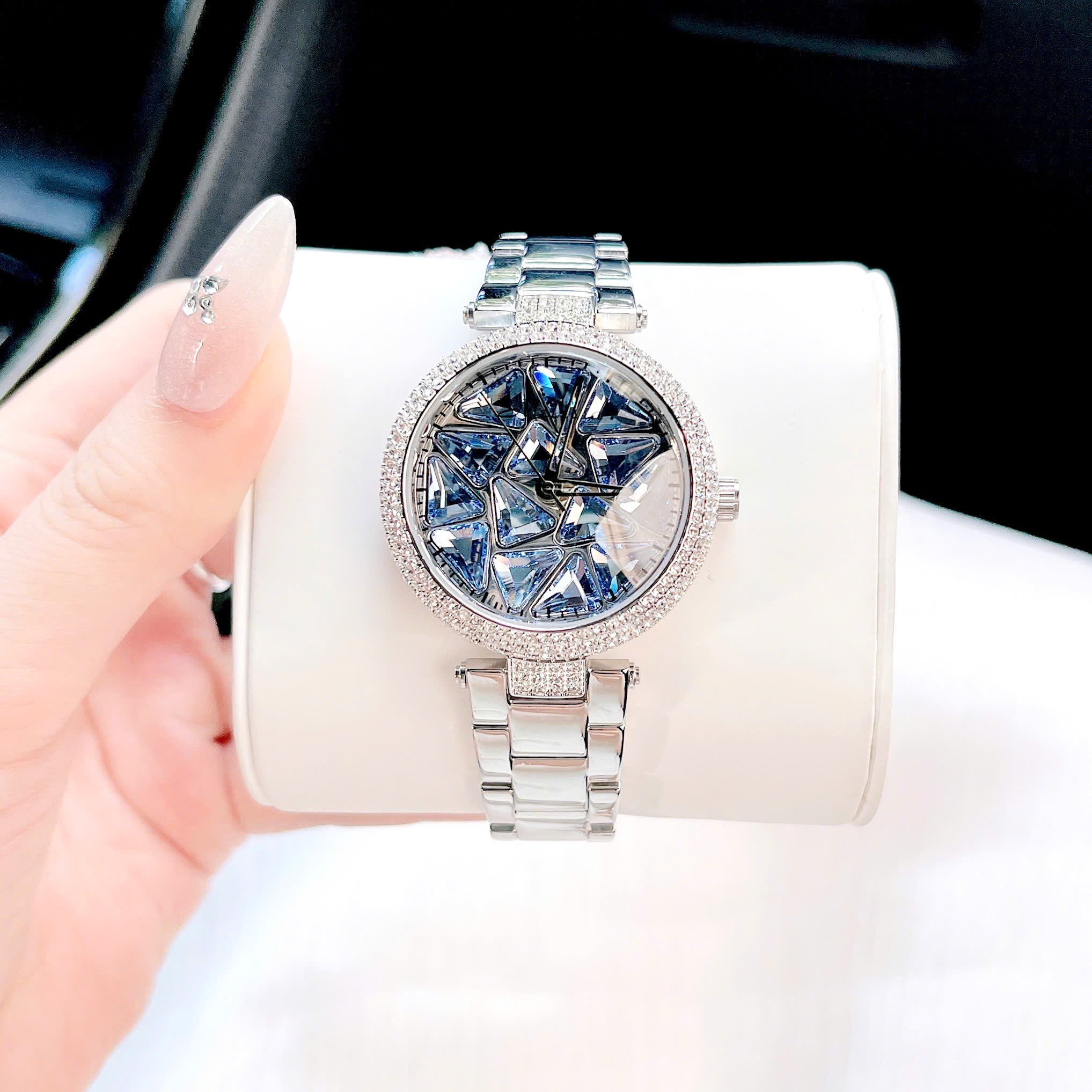 Đồng Hồ Melissa Mặt Xoay |Nữ Giới |Đính Pha Lê Xanh |Dây Kim Loại |Máy Pin (Quartz) |Size 35mm |donghogiatot.vn