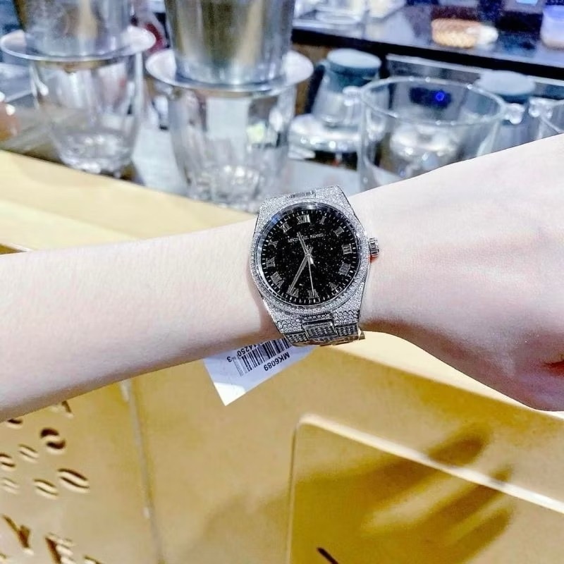Đồng Hồ Michael Kors Channing |Unisex |Mặt Đen |Kim Tuyến |Dây Kim Loại Đính Đá |Máy Pin (Quartz) |Size 38mm |donghogiatot.vn