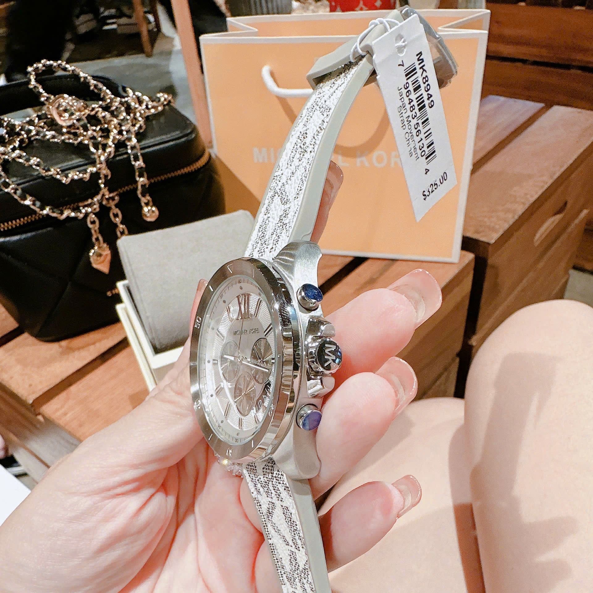 Đồng Hồ Michael Kors Brecken |Nam Giới |Chronograph |Dây Silicone Trắng |Máy Pin (Quartz) |Size 45mm |donghogiatot.vn