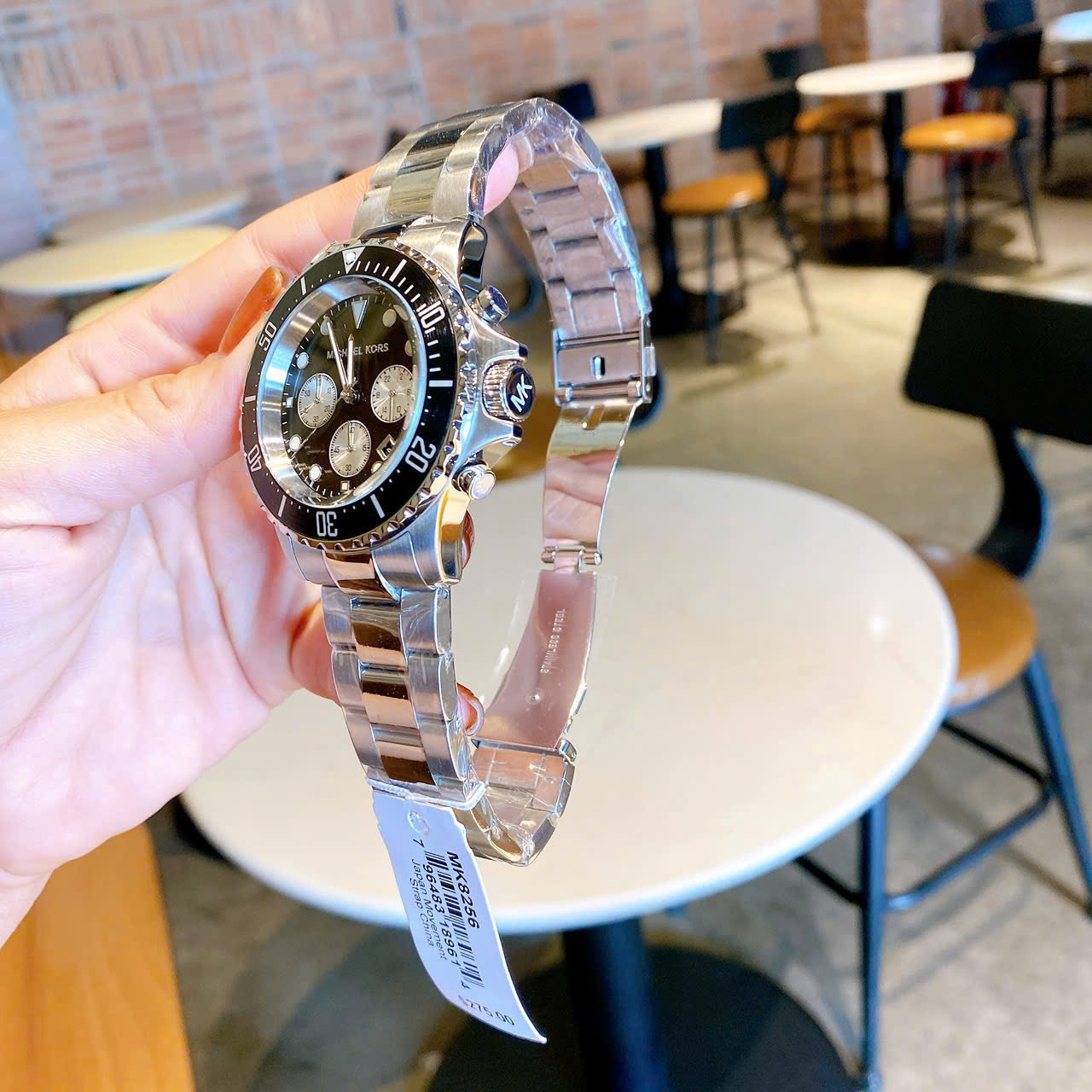 Đồng Hồ Micheal Kors Everest Chronograph |Nam Giới |Mặt Đen |Dây Kim Loại Silver |Máy Pin (Quartz) |Size 43mm |donghogiatot.vn