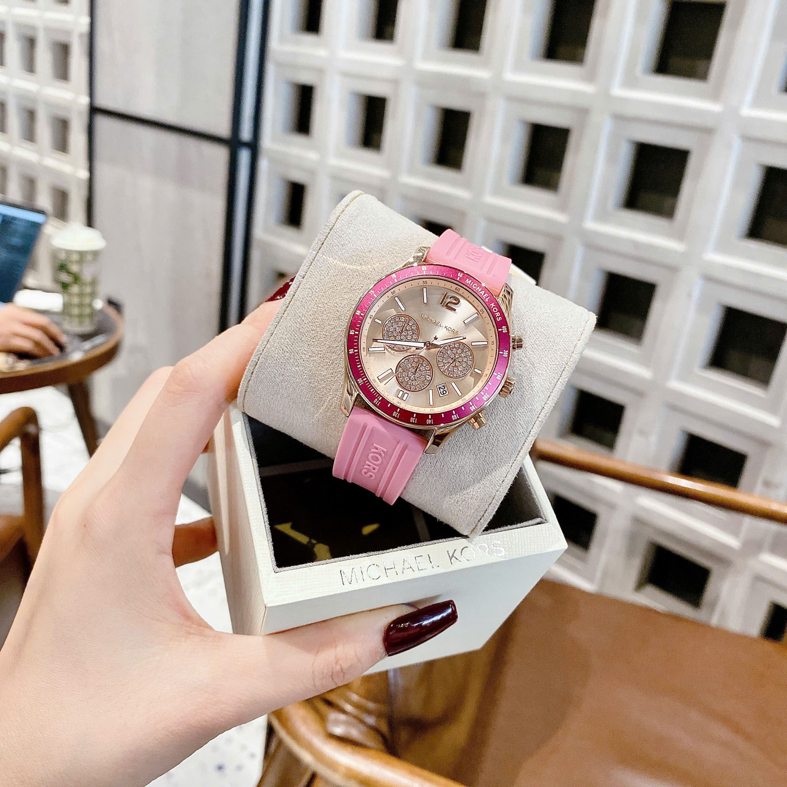 Đồng Hồ Micheal Kors Multifunction |Nữ Giới |Rose Gold |Dây Silicone Hồng |Máy Pin (Quartz) |Size 38mm |donghogiatot.vn