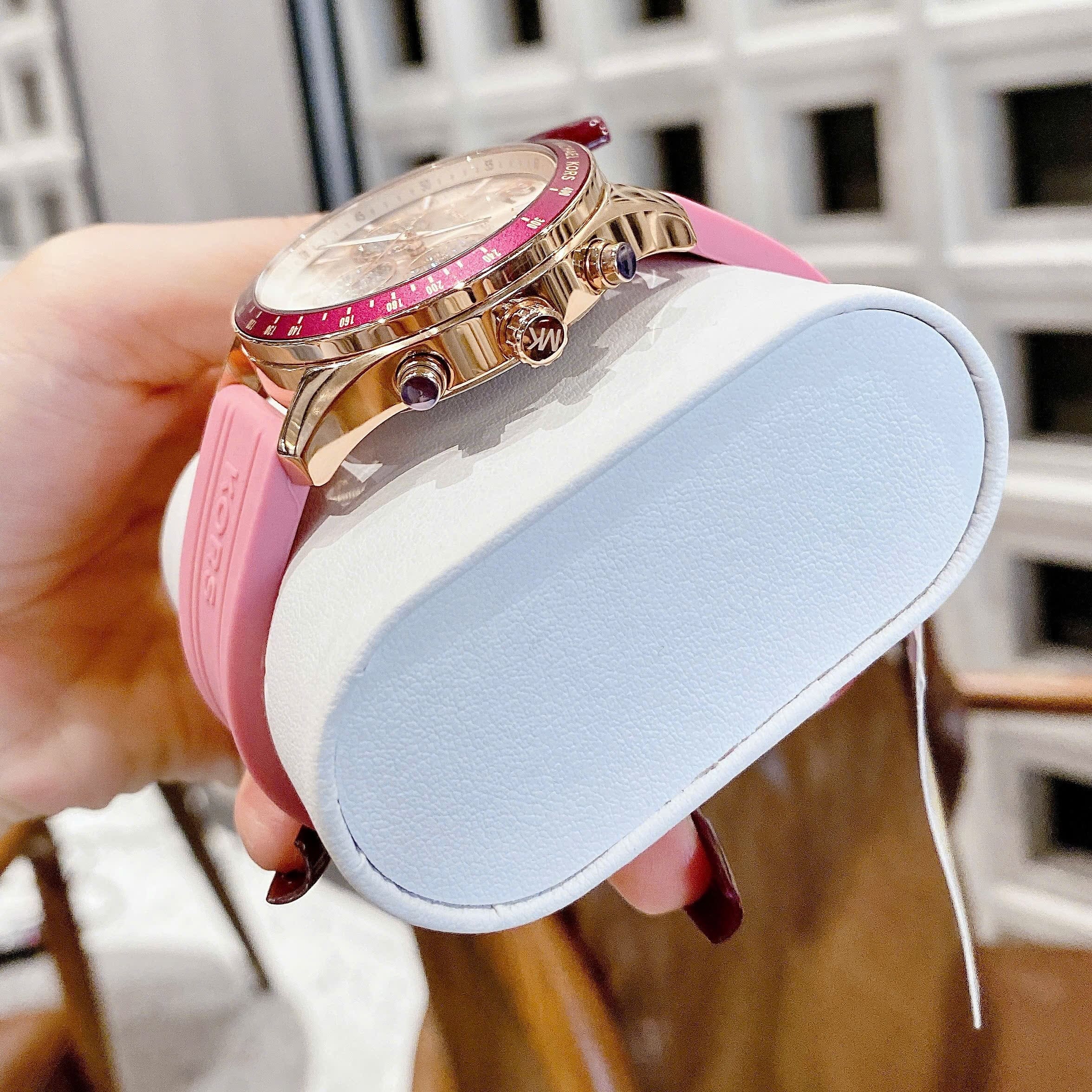 Đồng Hồ Micheal Kors Multifunction |Nữ Giới |Rose Gold |Dây Silicone Hồng |Máy Pin (Quartz) |Size 38mm |donghogiatot.vn