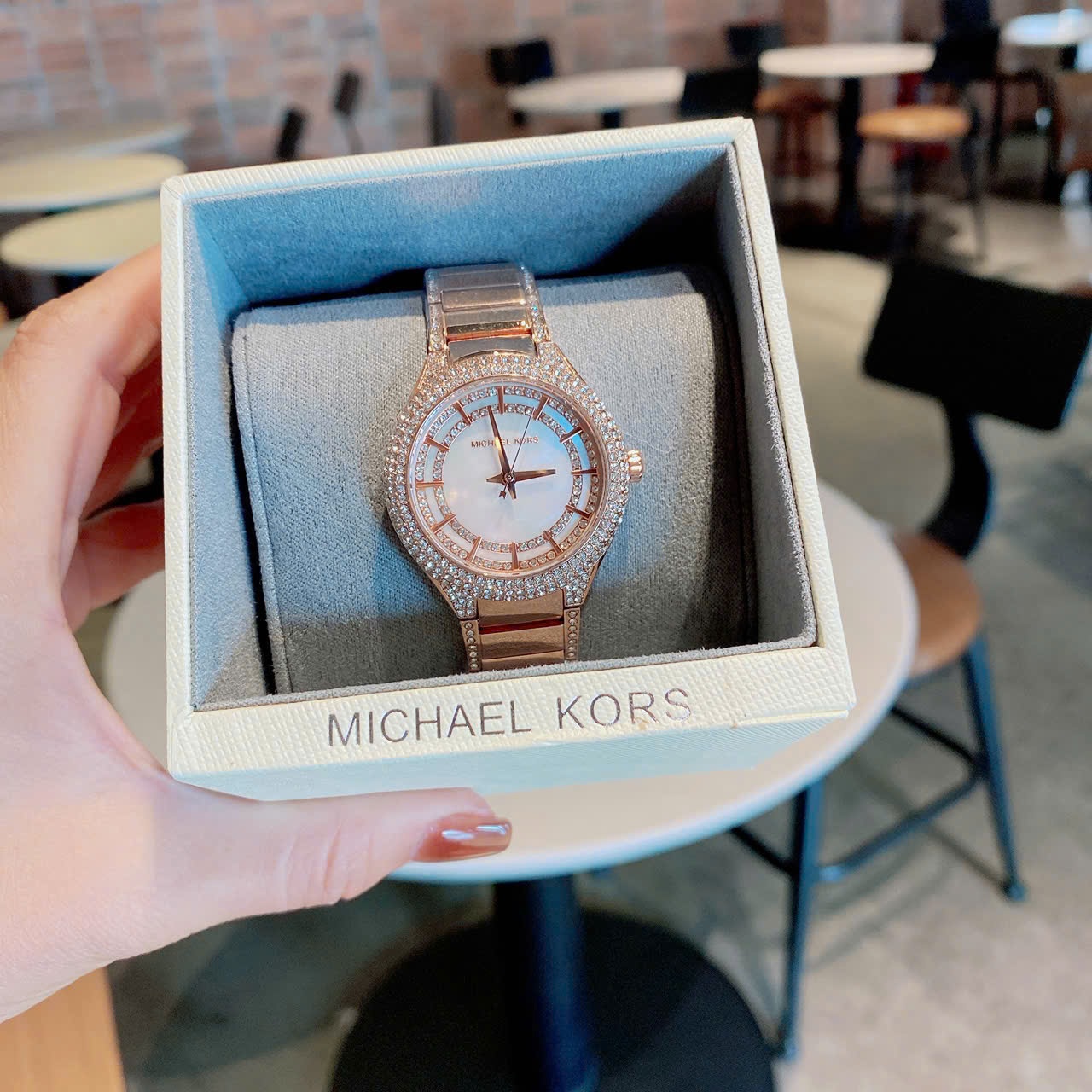 Đồng Hồ Micheal Kors Sylvia |Nữ Giới |Mặt Đính Đá |Dây Kim Loại Rose Gold |Máy Pin (Quartz) |Size 33mm |donghogiatot.vn