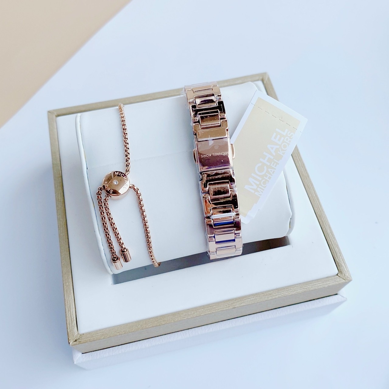 Đồng Hồ Micheal Kors Taryn |Nữ Giới |Mặt Số La Mã |Dây Kim Loại Rose Gold |Máy Pin (Quartz) |Size 30mm |donghogiatot.vn