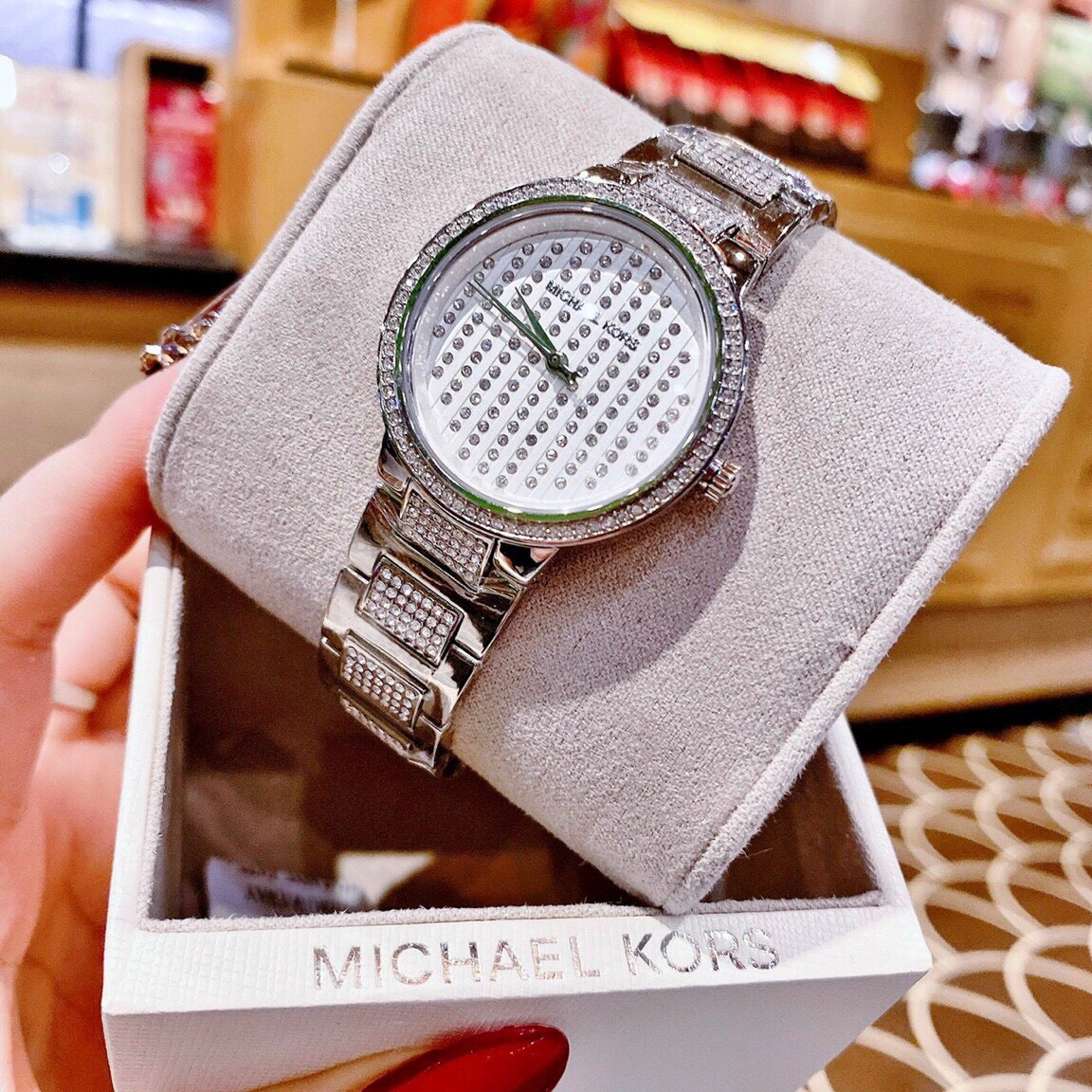 Đồng Hồ Michael Kors Gabbi |Nữ Giới |Full Đá |Dây Kim Loại Siver |Máy Pin (Quartz) |Size 33mm |donghogiatot.vn