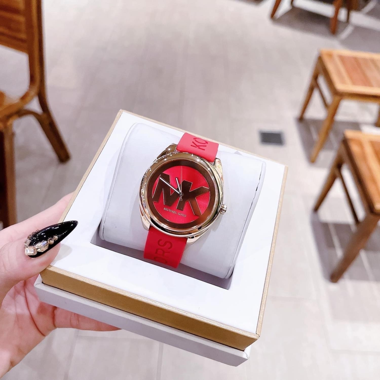 Đồng Hồ Michael Kors Janelle |Nữ Giới |Rose Gold |Dây Silicone Hồng |Máy Pin (Quartz) |Size 40mm |donghogiatot.vn