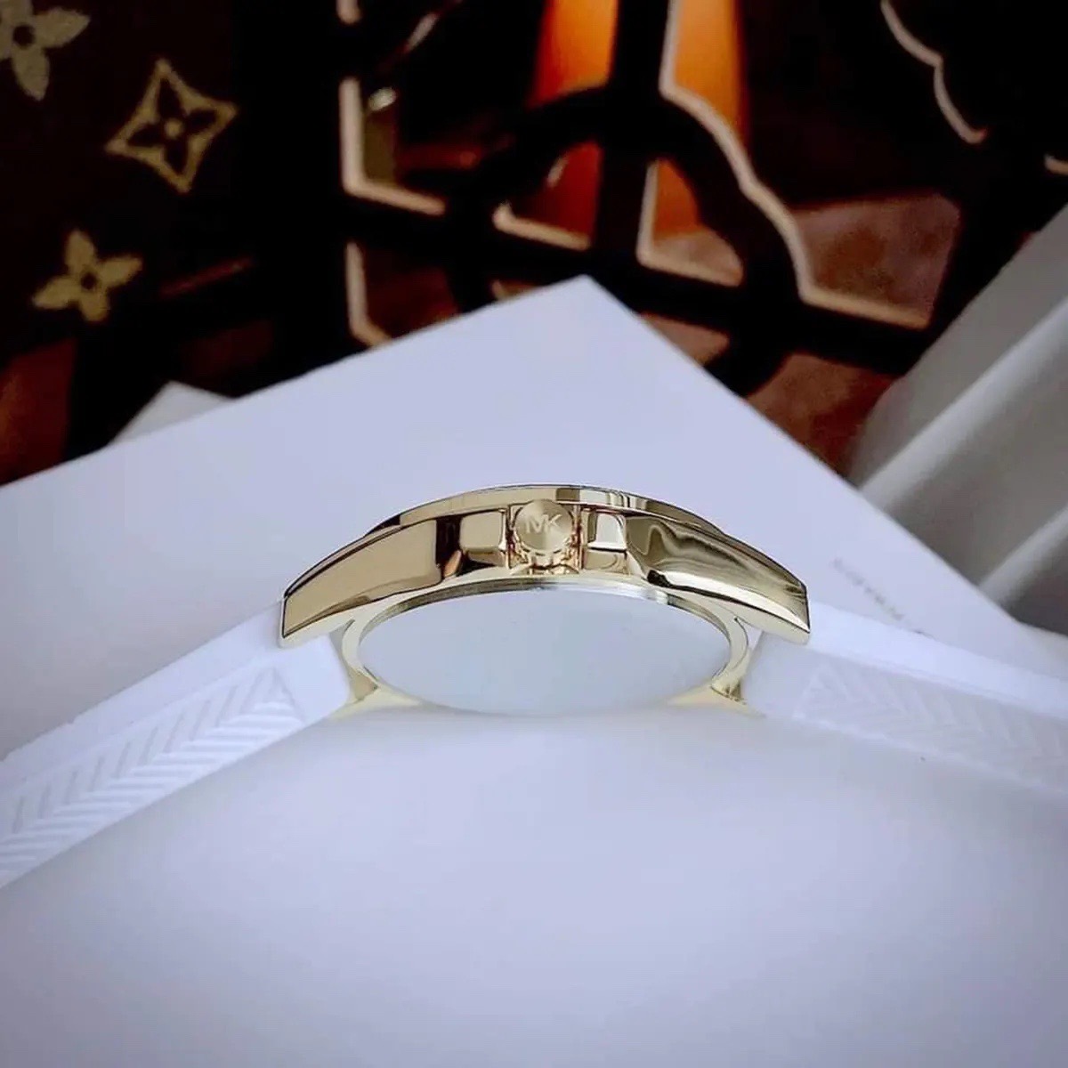 Đồng Hồ Michael Kors Mini Pilot |Nữ Giới |Đính Đá |Dây Silicone Trắng |Máy Pin (Quartz) |Size 36mm |donghogiatot.vn