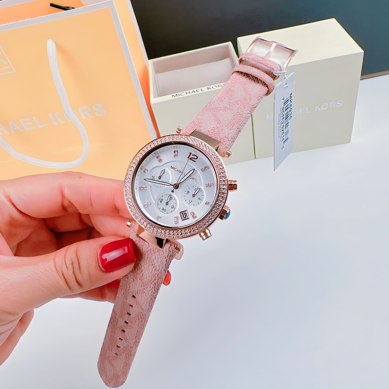Đồng Hồ Michael Kors Parker Chronograph |Nữ Giới |Rose Gold |Dây Da Hồng |Máy Pin (Quartz) |Size 39mm |donghogiatot.vn