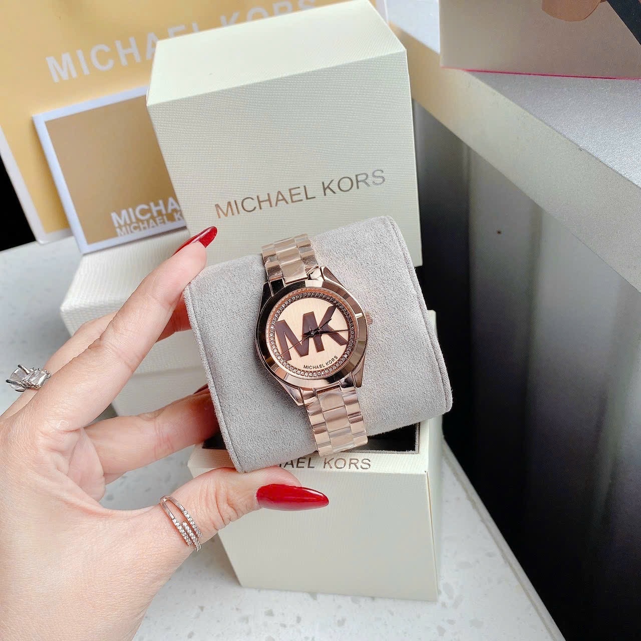 Đồng Hồ Michael Kors Runway Mini Slim |Nữ Giới |Rose Gold |Dây Kim Loại |Máy Pin (Quartz) |Size 33mm |donghogiatot.vn