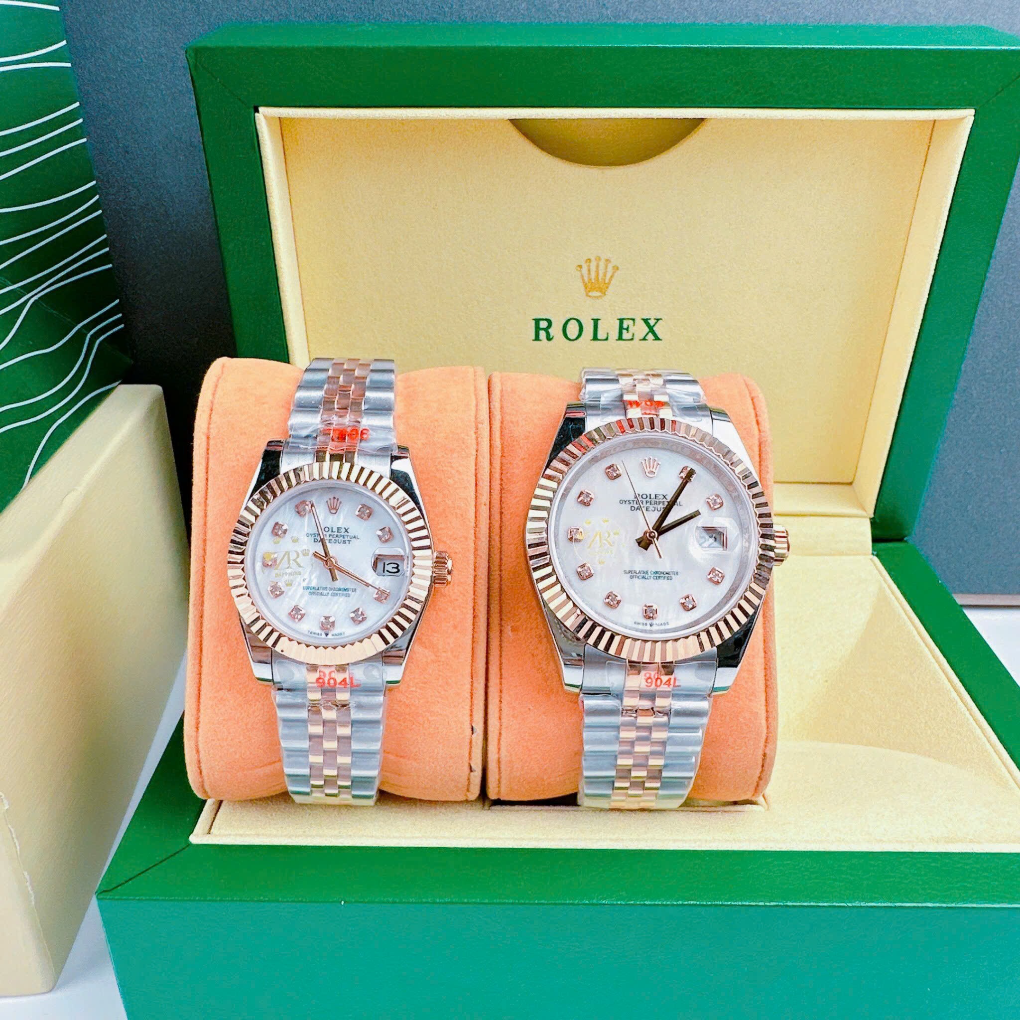 Đồng Hồ Rolex Niềng Khía |Cặp Đôi |Mặt Trắng |Dây Kim Loại Demi Rose Gold |Máy Cơ (Automatic) |Size 41x31mm |donghogiatot.vn