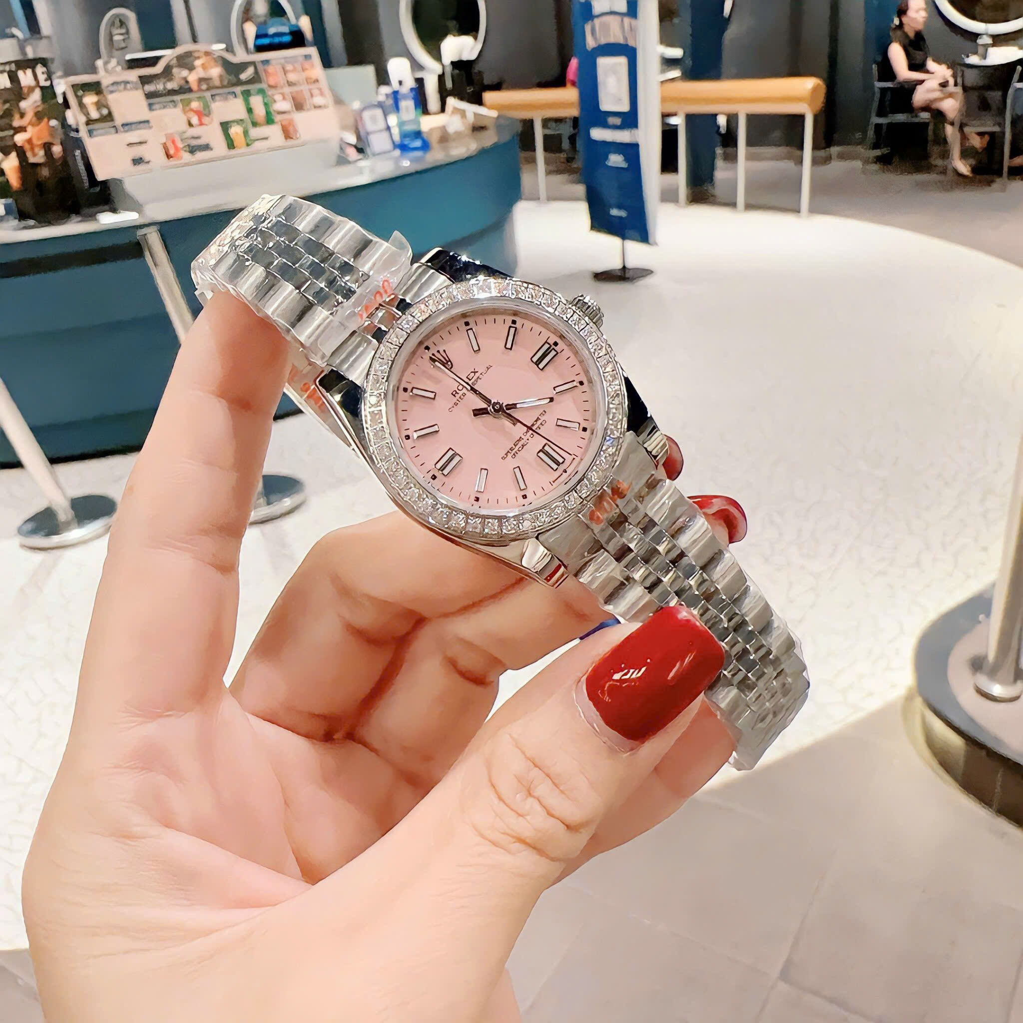 Đồng Hồ Rolex Đính Đá |Nữ Giới |Mặt Hồng |Dây Kim Loại Trắng Silver |Máy Pin (Máy Quartz) |Size 31mm |donghogiatot.vn