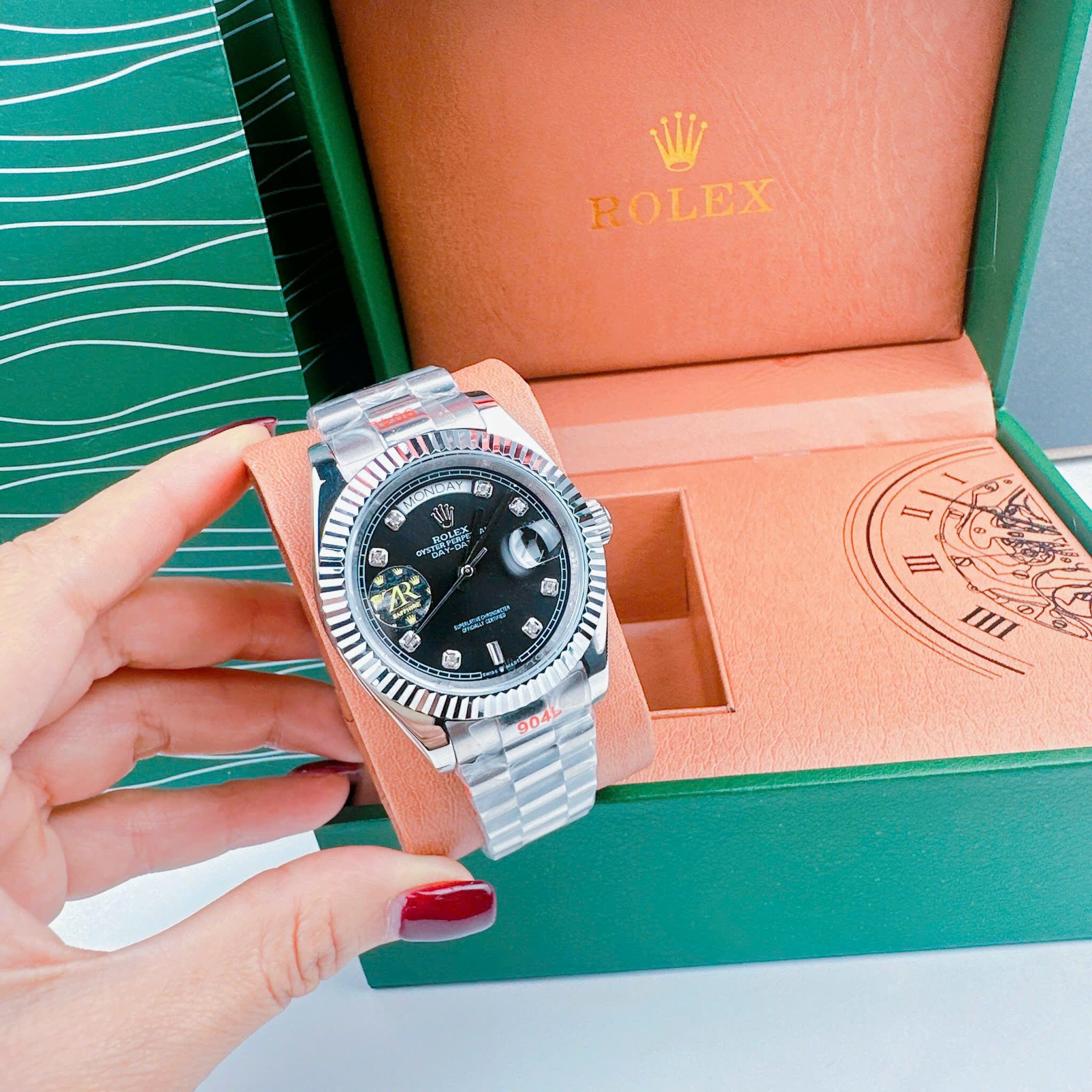 Đồng Hồ Rolex 2 Lịch |Nam Giới |Mặt Đen |Niềng Khía |Dây Kim Loại |Máy cơ (Automatic) |Size 41mm |donghogiatot.vn