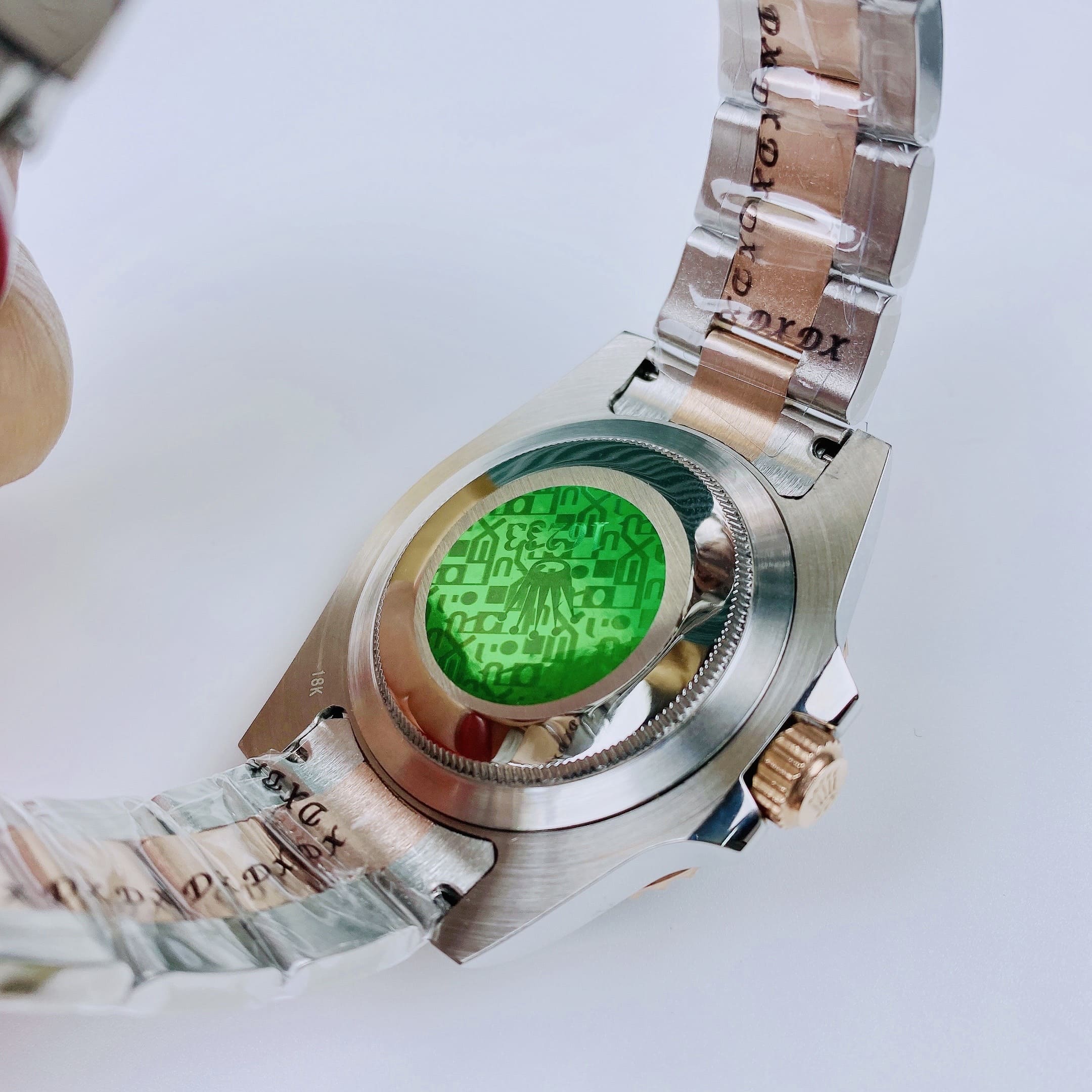 Đồng Hồ Rolex GMT Master II |Nam Giới |Niềng Đen |Dây Kim Loại Demi Vàng |Máy Cơ (Automatic) |Size 40mm |donghogiatot.vn