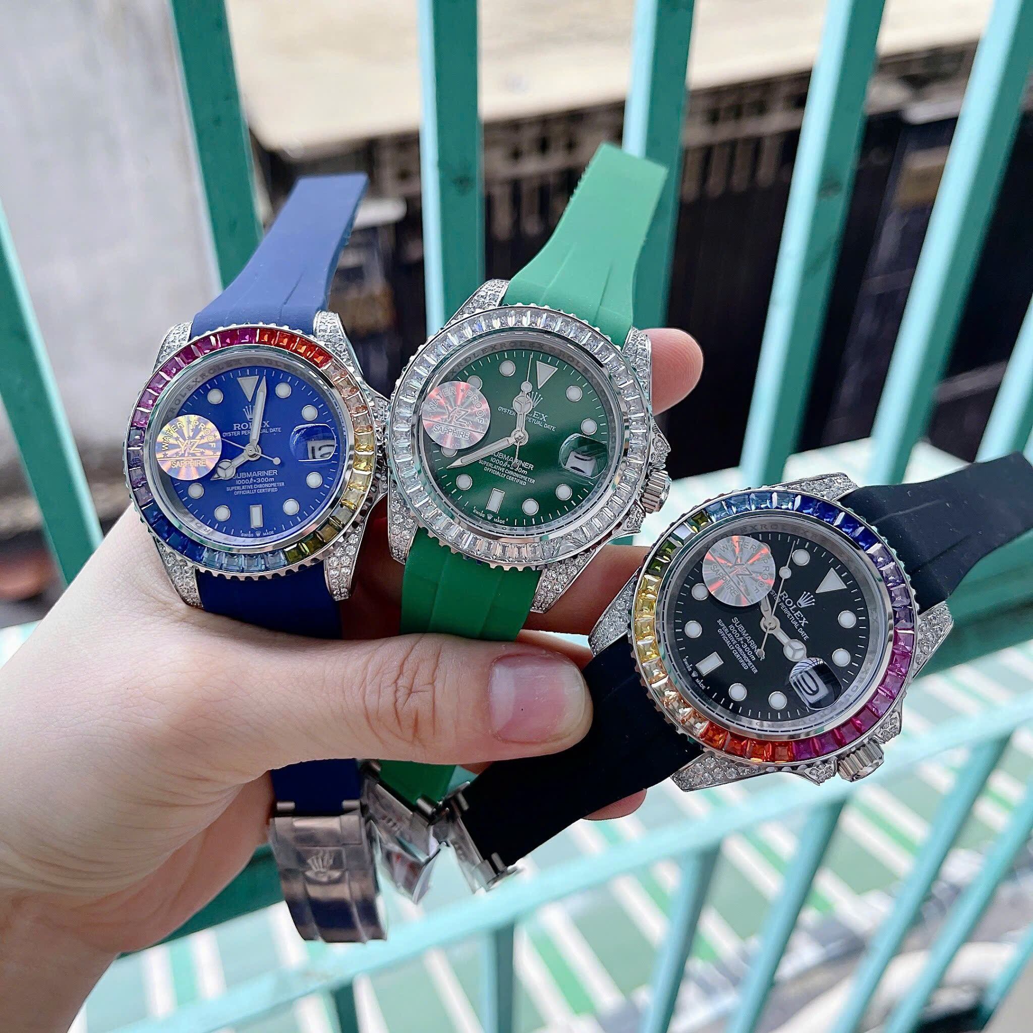 Đồng Hồ Rolex Submariner |Nam Giới |Đính Đá 7 Màu |Dây Silicone Xanh Dương |Máy Cơ (Automatic) |Size 41mm |donghogiatot.vn