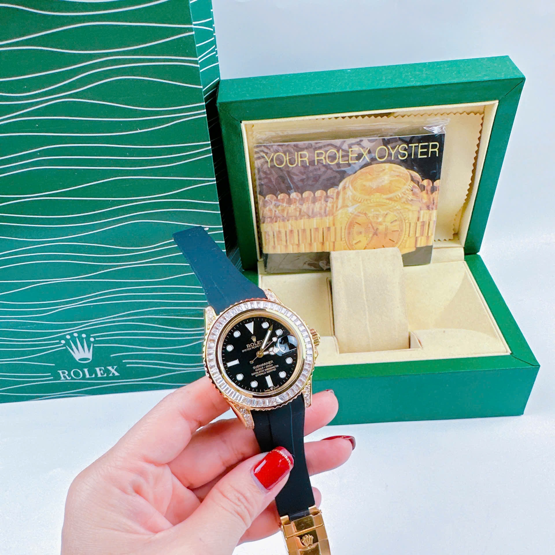 Đồng Hồ Rolex Submariner |Nam Giới |Đính Đá Vàng Gold |Dây Silicone Đen |Máy Cơ (Automatic) |Size 41mm |donghogiatot.vn