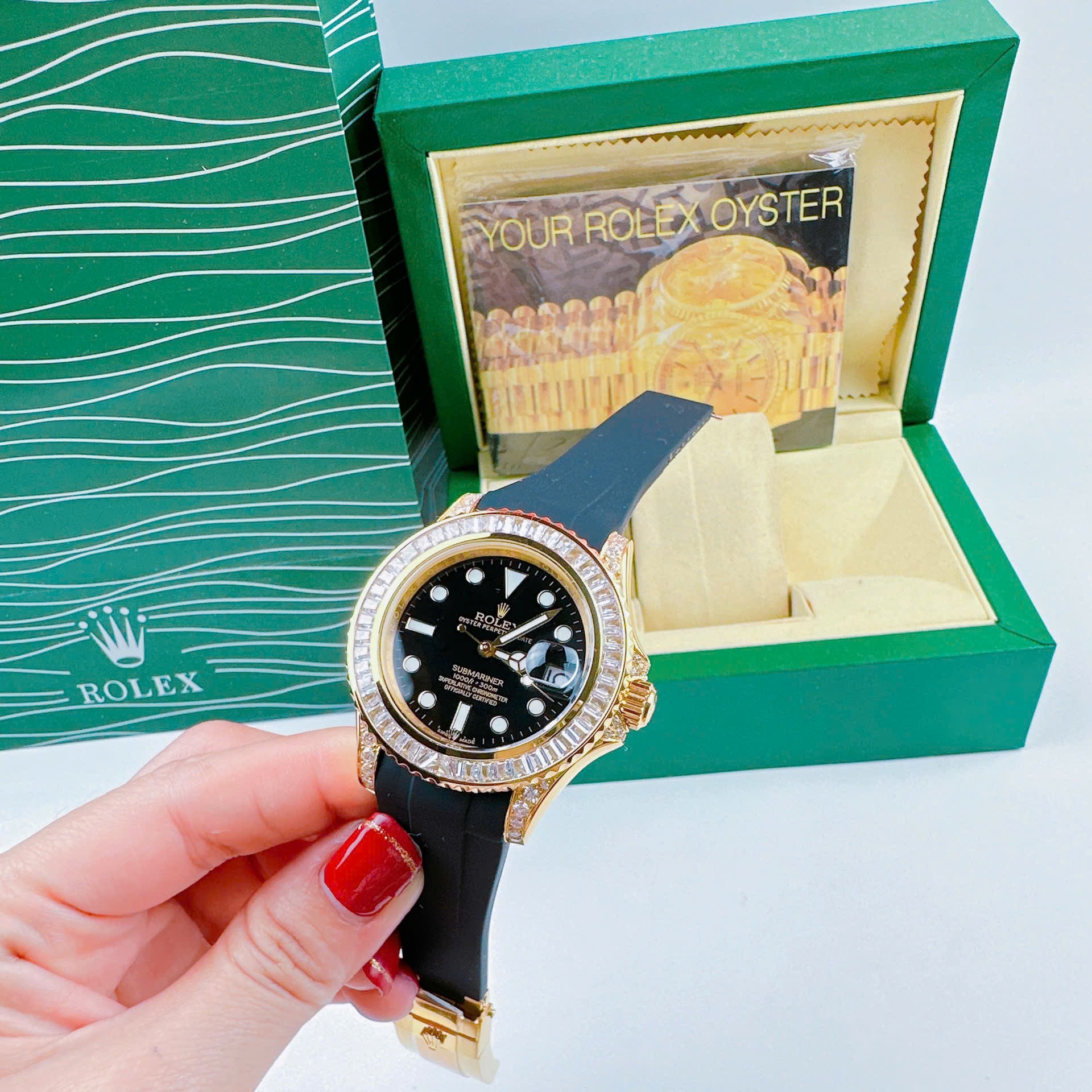 Đồng Hồ Rolex Submariner |Nam Giới |Đính Đá Vàng Gold |Dây Silicone Đen |Máy Cơ (Automatic) |Size 41mm |donghogiatot.vn