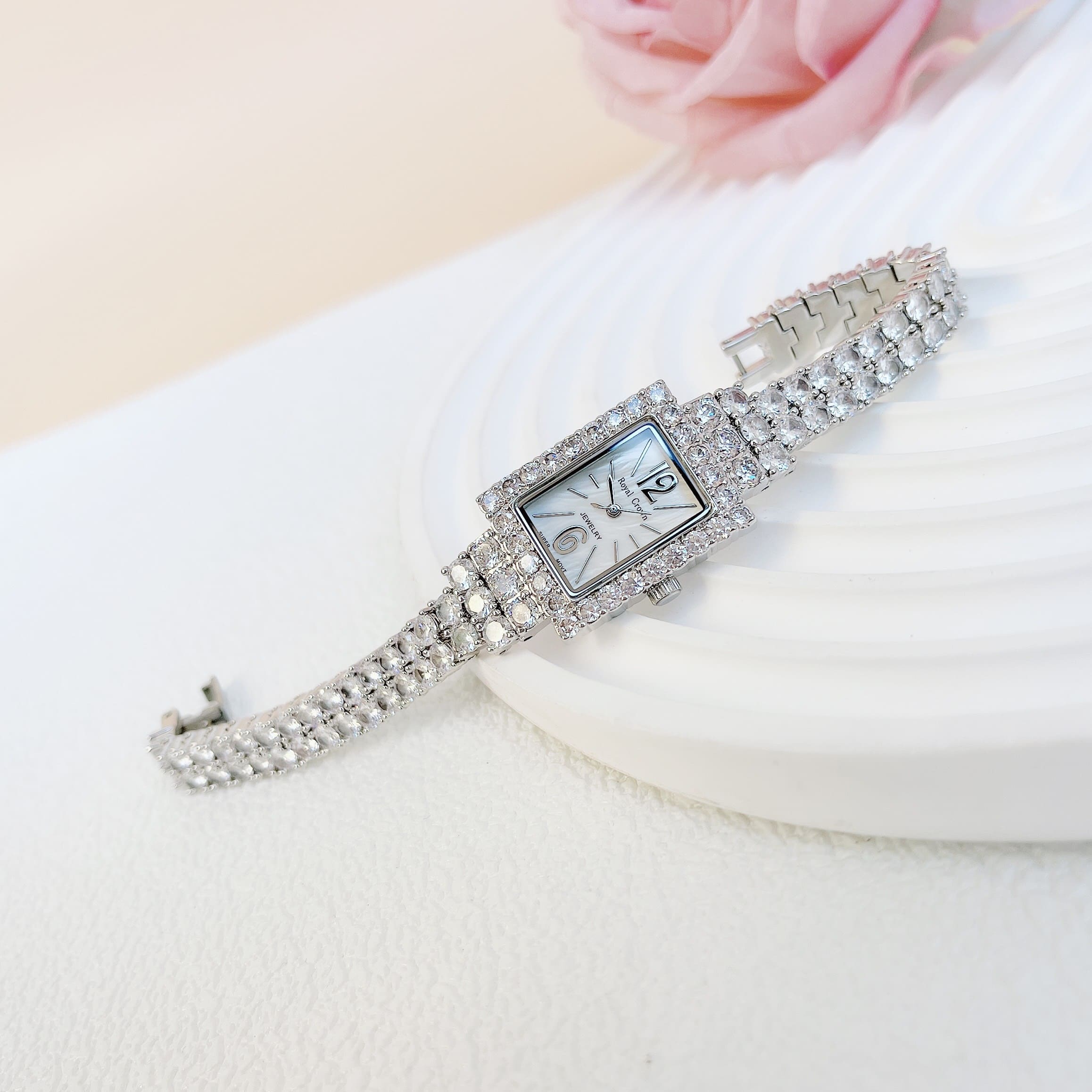 Đồng Hồ Royal Crown Mặt Chữ Nhật |Nữ Giới |Silver |Vòng Tay Đính Đá |Máy Pin (Quartz) |Size 20x35mm |donghogiatot.vn
