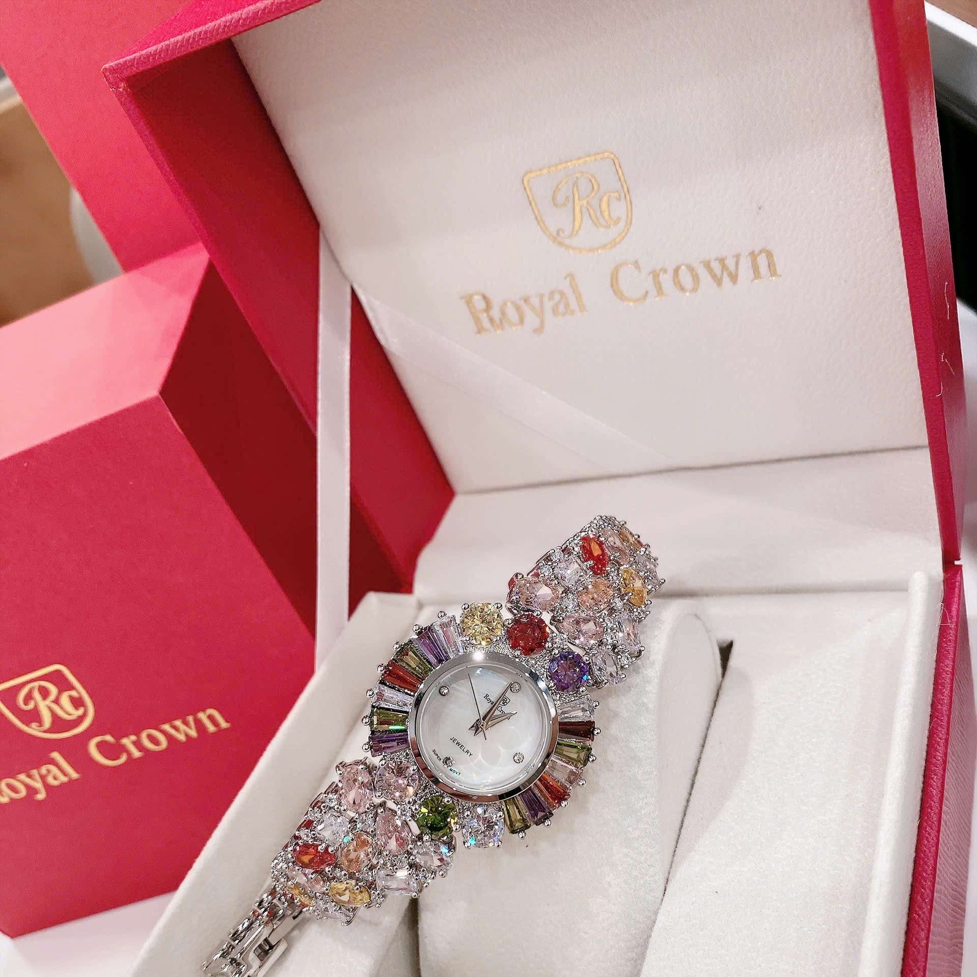 Đồng Hồ Royal Crown Mặt Xà Cừ |Nữ Giới |Đính Pha Lê Nhiều Màu |Lắc Tay Silver |Máy Pin (Quartz) |Size 34mm |donghogiatot.vn