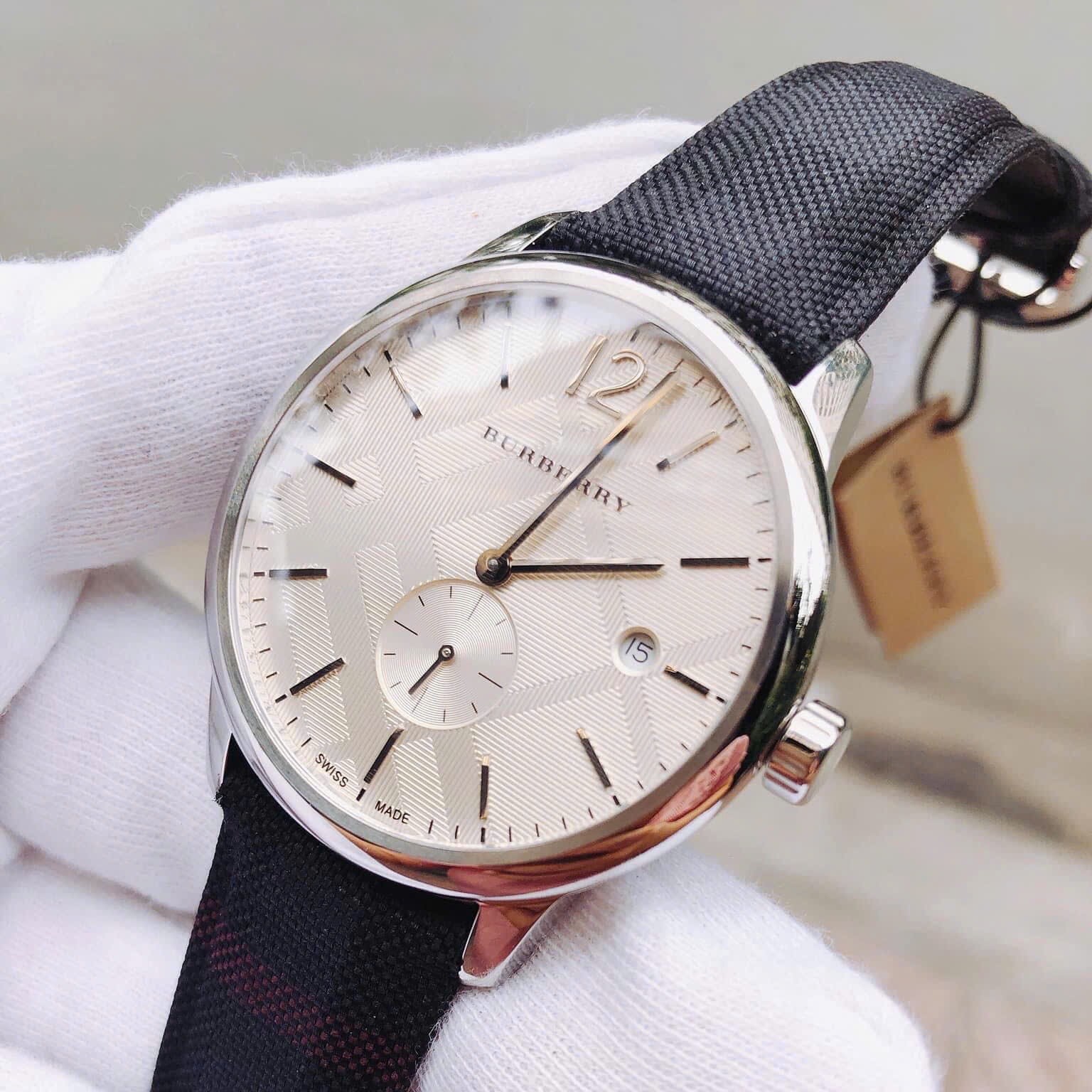 Đồng Hồ Burberry Classic Round |Nam Giới |Mặt Trắng |Dây Da Đen |Máy Pin (Quartz) |Size 40mm |donghogiatot.vn