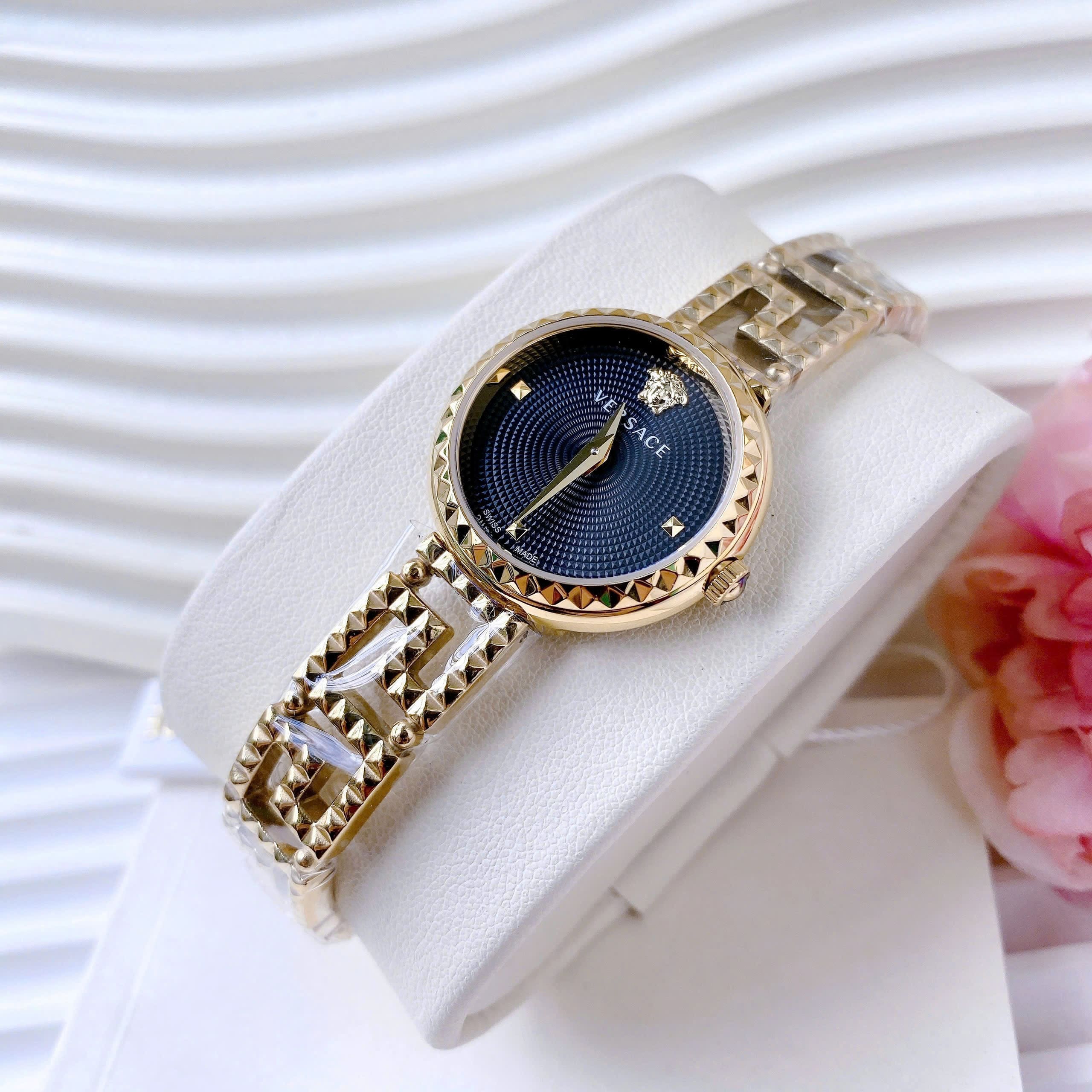 Đồng Hồ Versace Greca Goddess |Nữ Giới |Mặt Đen |Dây Kim Loại Vàng Gold |Máy Pin (Quartz) |Size 28mm |donghogiatot.vn