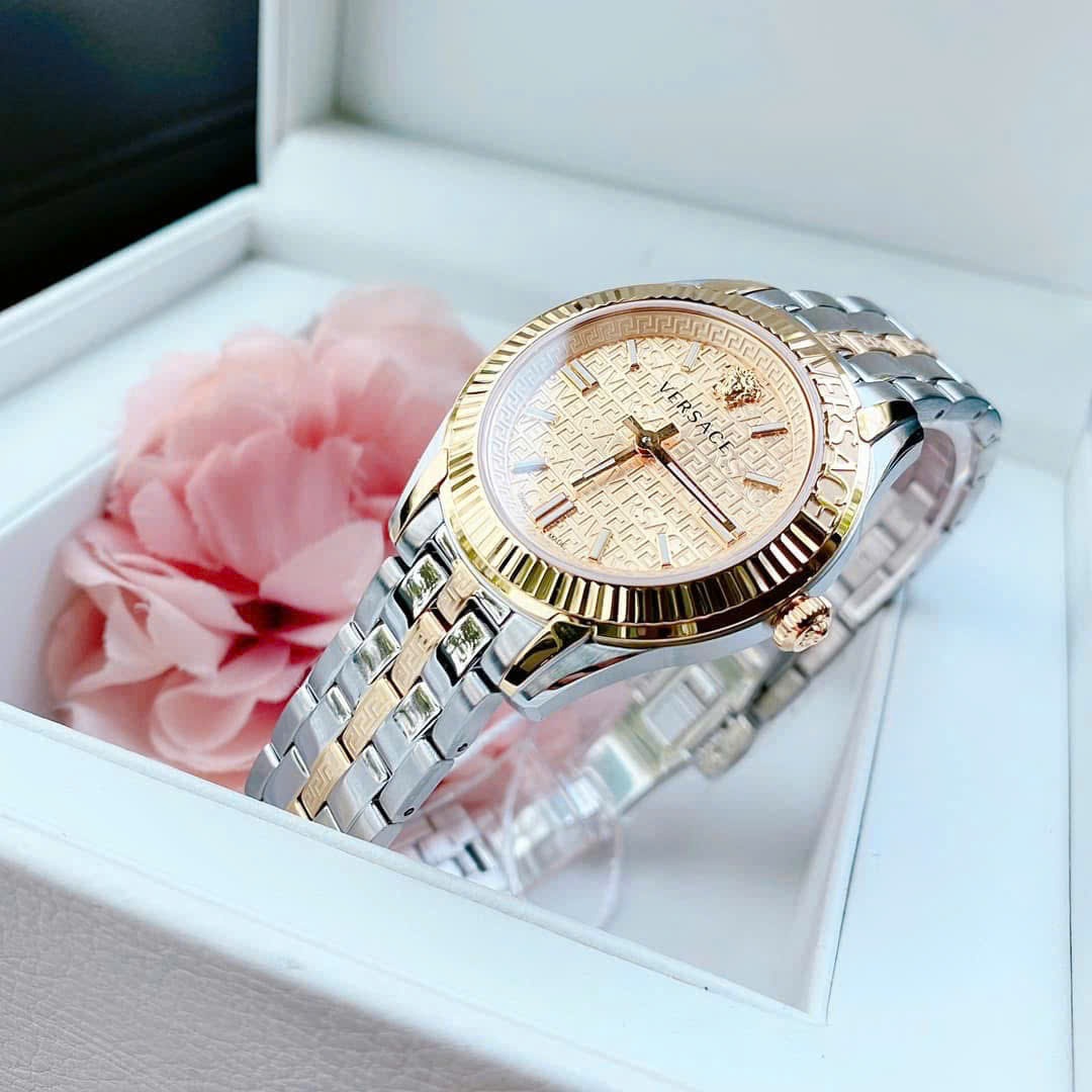 Đồng Hồ Versace Greca Time |Nữ Giới |Mặt Vàng Gold |Dây Kim Loại Demi |Máy Pin (Quartz) |Size 35mm |donghogiatot.vn