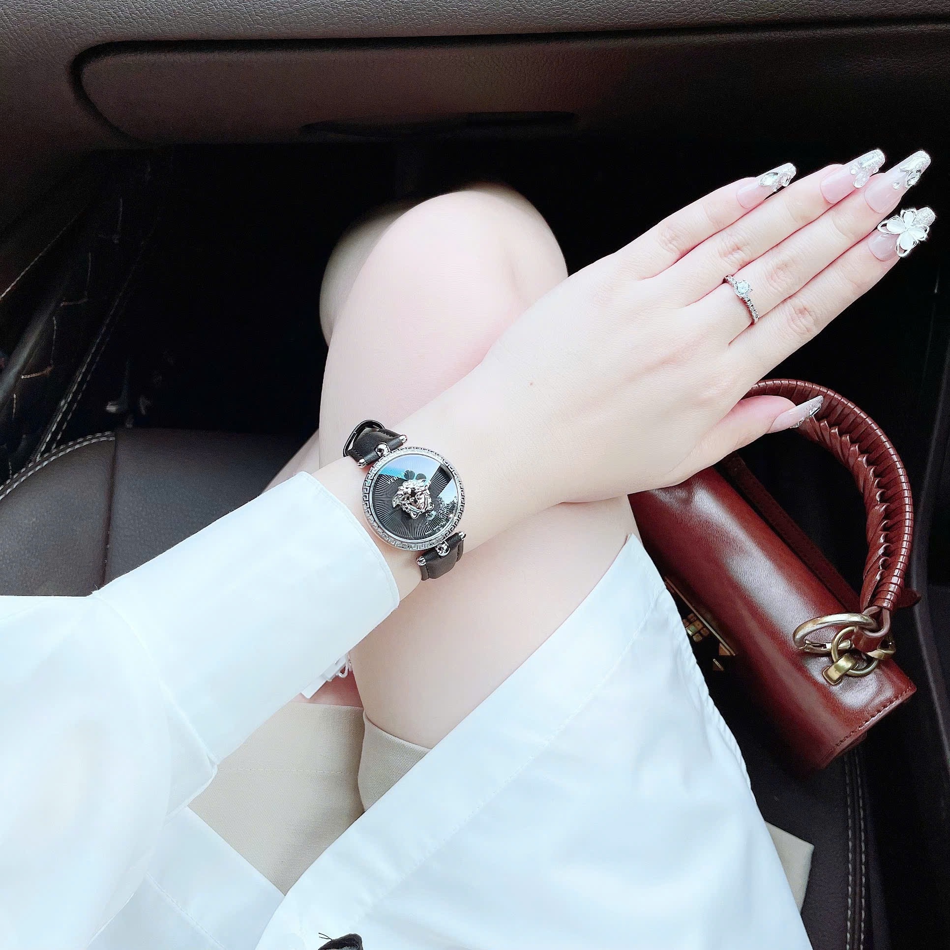 Đồng Hồ Versace Palazzo Empire |Nữ Giới |Bạc Silver |Dây Da Đen |Máy Pin (Quartz) |Size 34mm |donghogiatot.vn