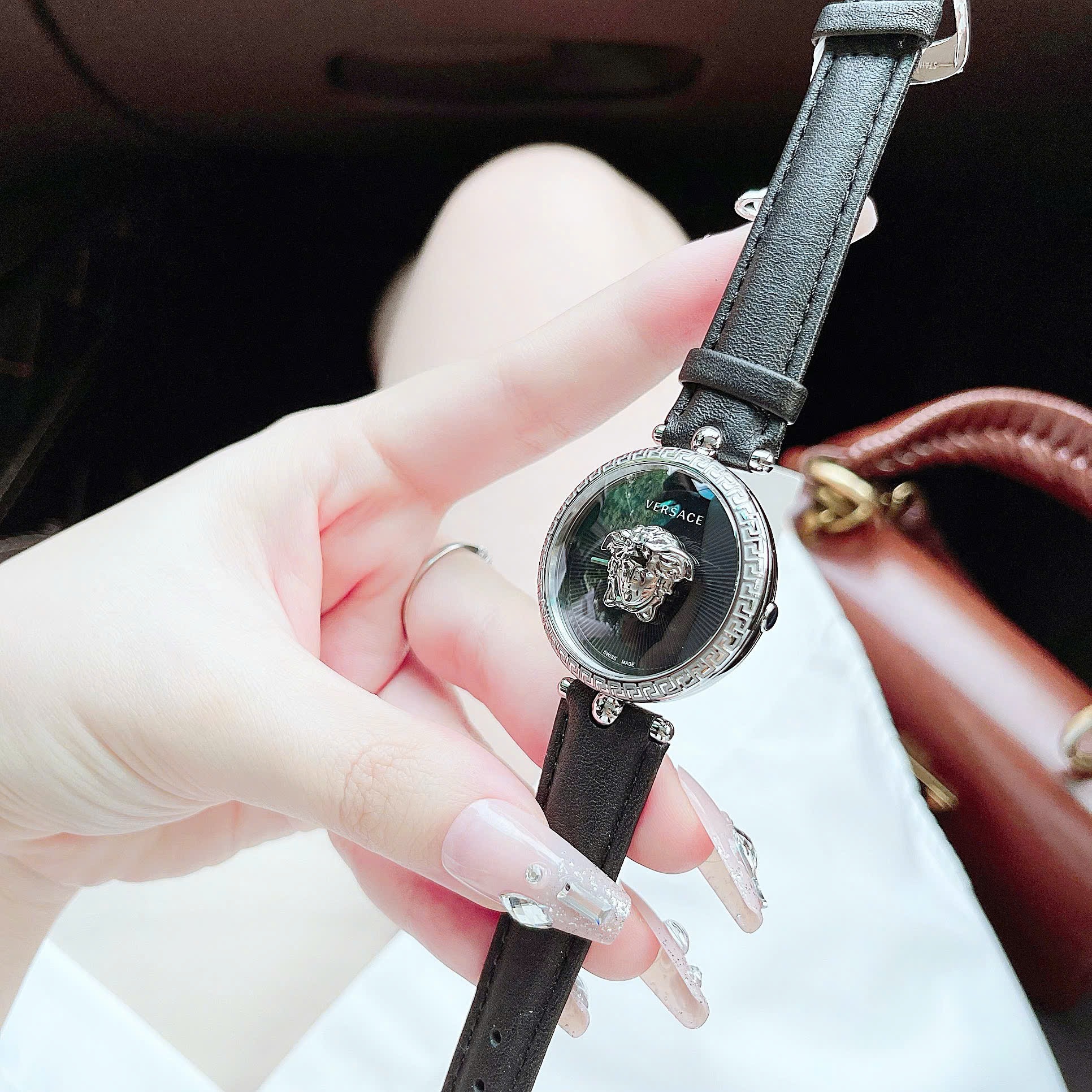 Đồng Hồ Versace Palazzo Empire |Nữ Giới |Bạc Silver |Dây Da Đen |Máy Pin (Quartz) |Size 34mm |donghogiatot.vn