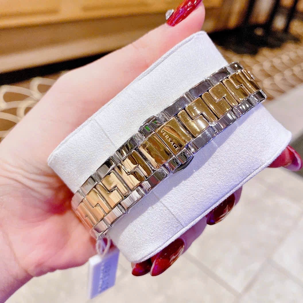 Đồng Hồ Versace Revive |Nữ Giới |Mặt Xám |Tráng Gương |Dây Kim Loại Demi Vàng |Máy Pin (Quartz) |Size 35mm |donghogiatot.vn