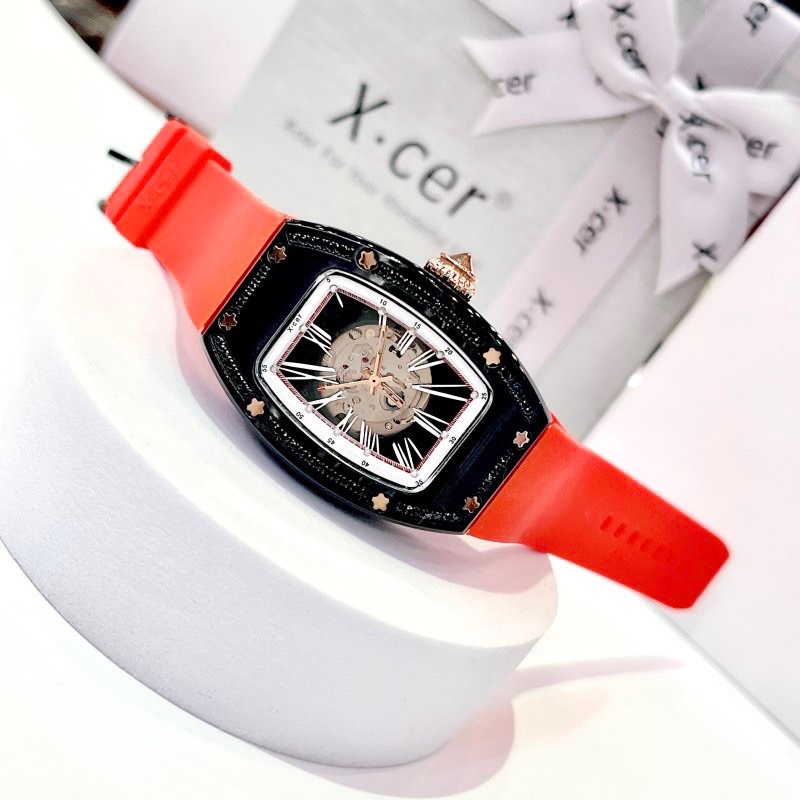Đồng Hồ Xcer Đính Đá Đen |Nữ Giới |Mặt Oval |Lộ Máy |Dây Cao Su Đỏ |Máy Tự Động (Automatic) |Size 36mm |donghogiatot.vn