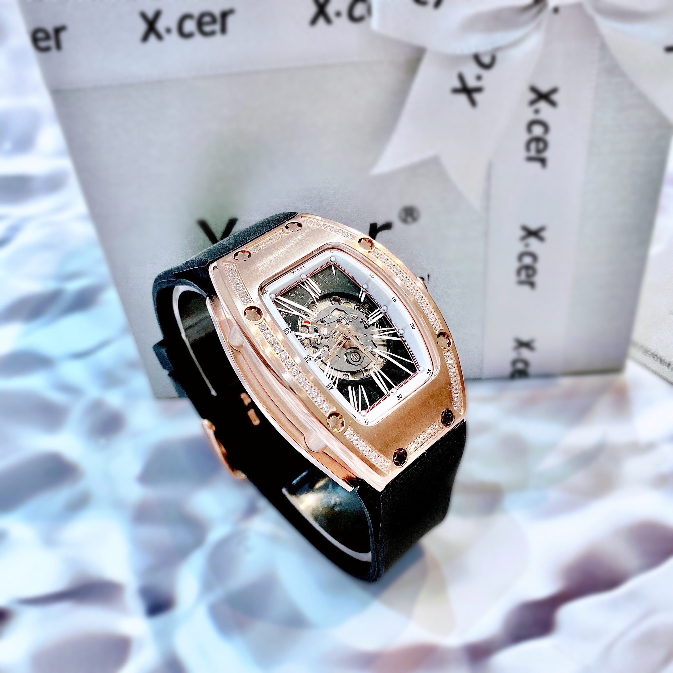 Đồng Hồ Xcer Lộ Cơ Skeleton |Nữ Giới |Rose Gold |Dây Silicone Đen |Máy Tự Động (Automatic) |Size 36mm |donghogiatot.vn