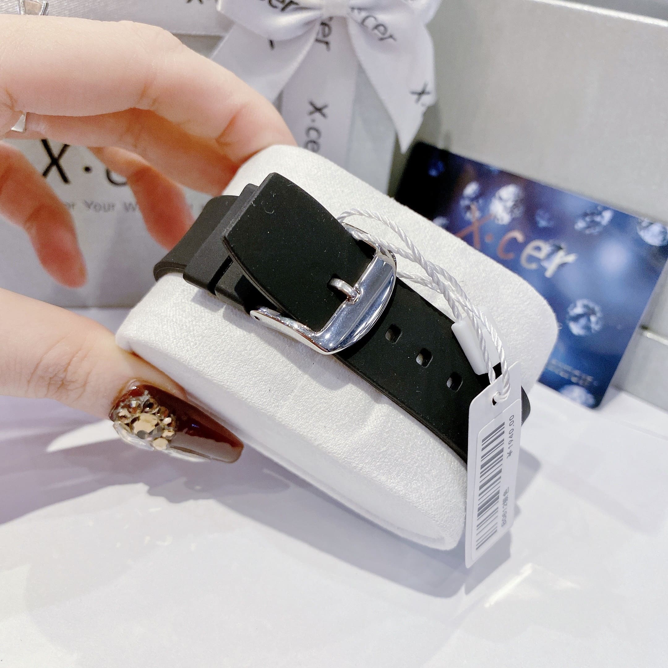 Đồng Hồ Xcer Lộ Cơ Skeleton |Nữ Giới |Mặt Oval |Silver |Dây Silicone Đen |Máy Tự Động (Automatic) |Size 36mm |donghogiatot.vn