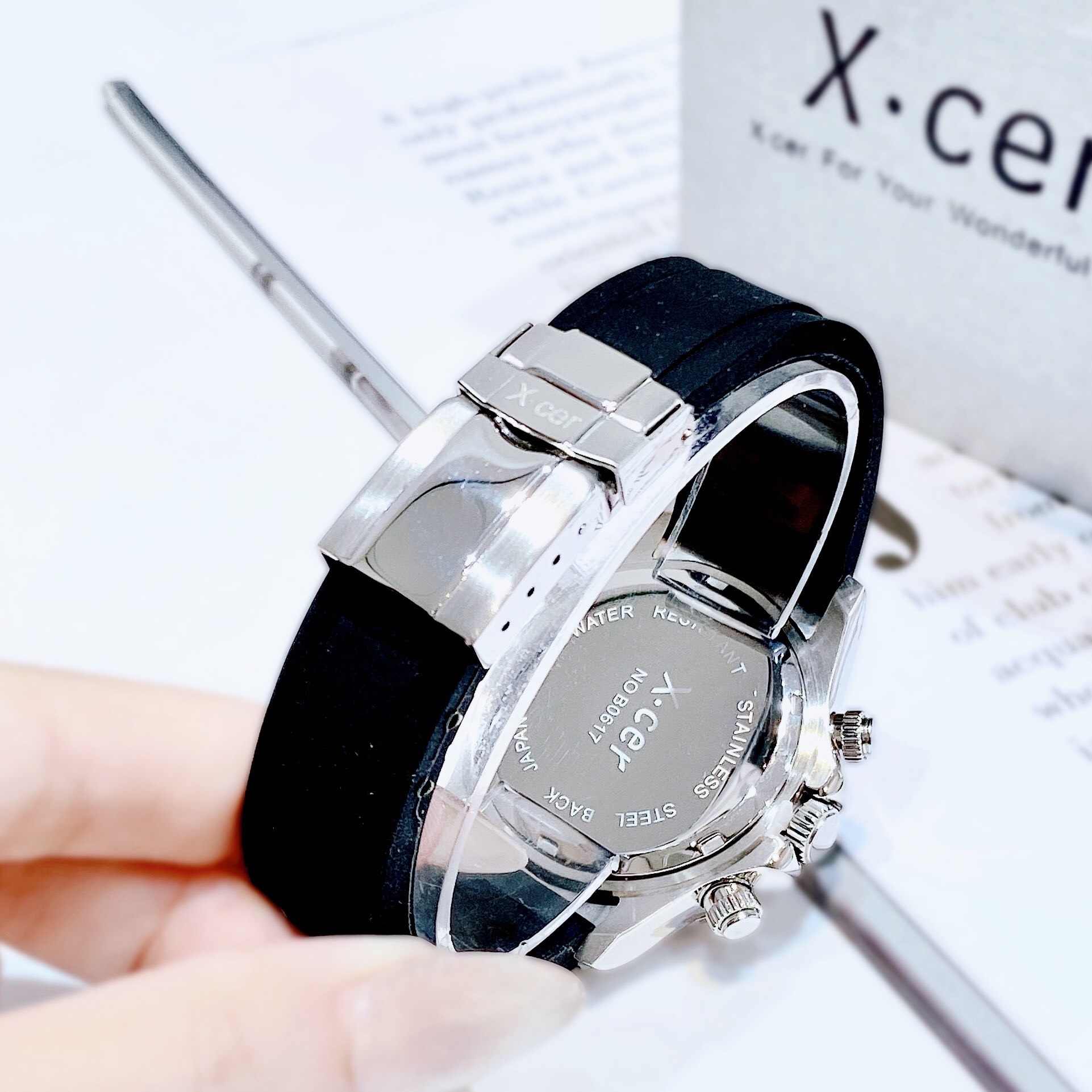 Đồng Hồ Xcer Rainbow |Nữ Giới |Đính Đá Silver |Dây Silicone Đen |Máy Pin (Quartz) |Size 38mm |donghogiatot.vn