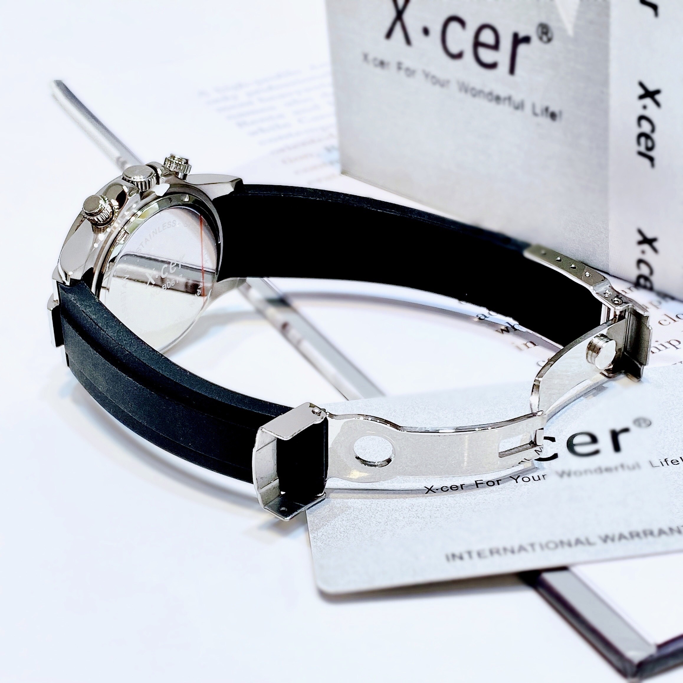 Đồng Hồ Xcer Rainbow |Nữ Giới |Đính Đá Silver |Dây Silicone Đen |Máy Pin (Quartz) |Size 38mm |donghogiatot.vn