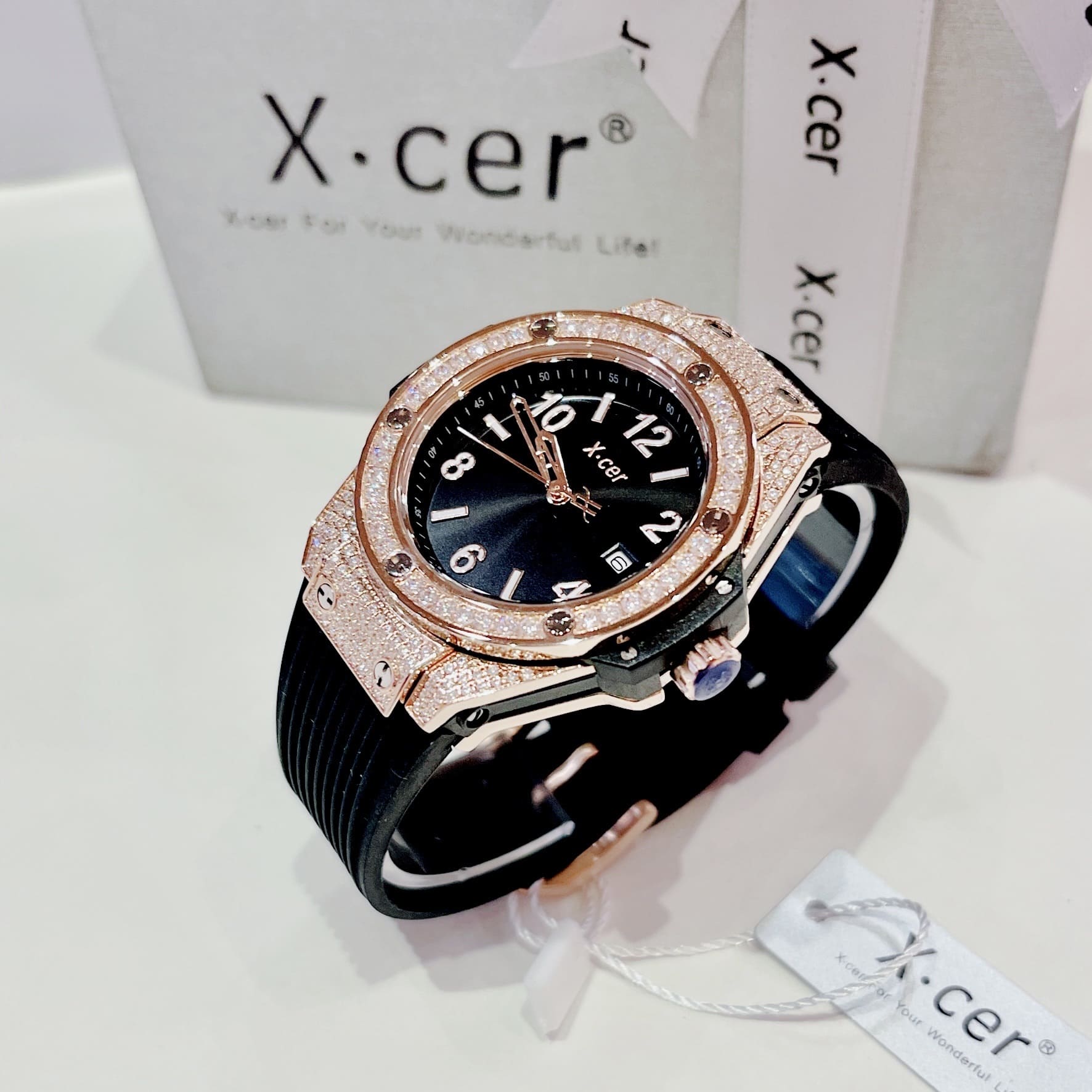 Đồng Hồ Xcer Tựa Hublot |Nữ Giới |Đính Đá Rose Gold |Dây Silicone Đen |Máy Pin (Quartz) |Size 36mm |donghogiatot.vn