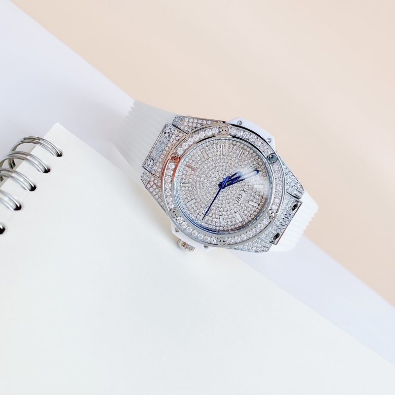 Đồng Hồ Xcer Tựa Hublot |Nữ Giới |Full Đá Silver |Dây Cao Su Trắng |Máy Pin (Quartz) |Size 34mm |donghogiatot.vn 