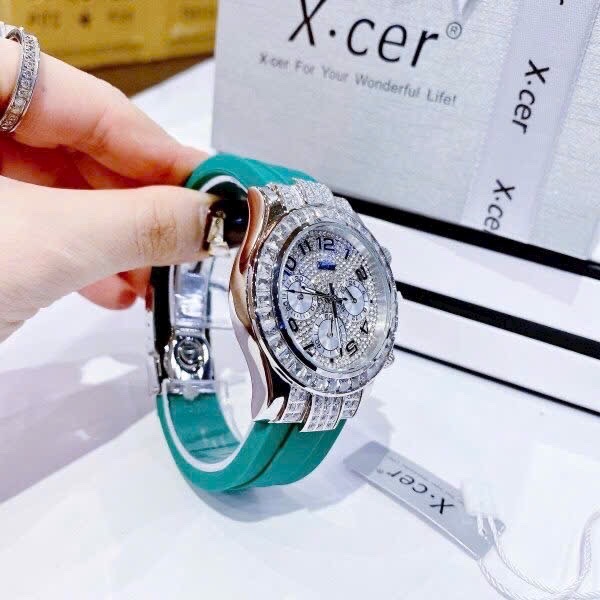 Đồng Hồ Xcer Tựa Rolex |Nữ Giới |Full Đá Silver |Dây Silicone Xanh Lá |Máy Pin (Quartz) |Size 38mm |donghogiatot.vn