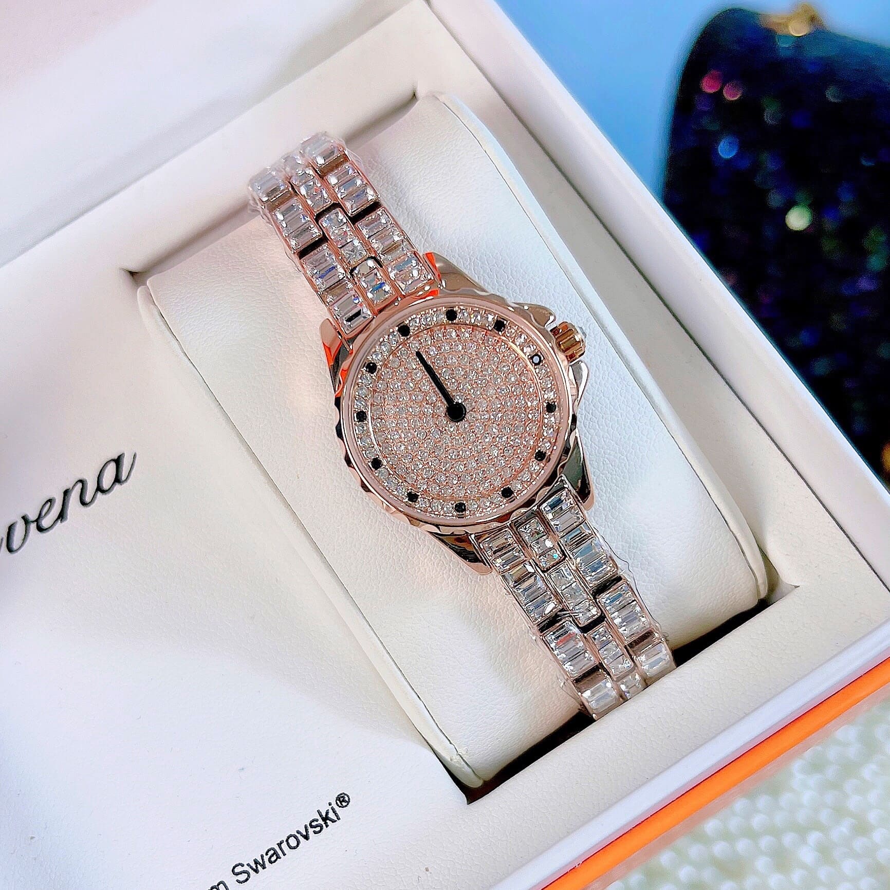 Đồng Hồ Davena Full Đá |Nữ Giới |Rose Gold |Dây Kim Loại Đính Pha Lê |Máy Pin (Quartz) |Size 25mm |donghogiatot.vn