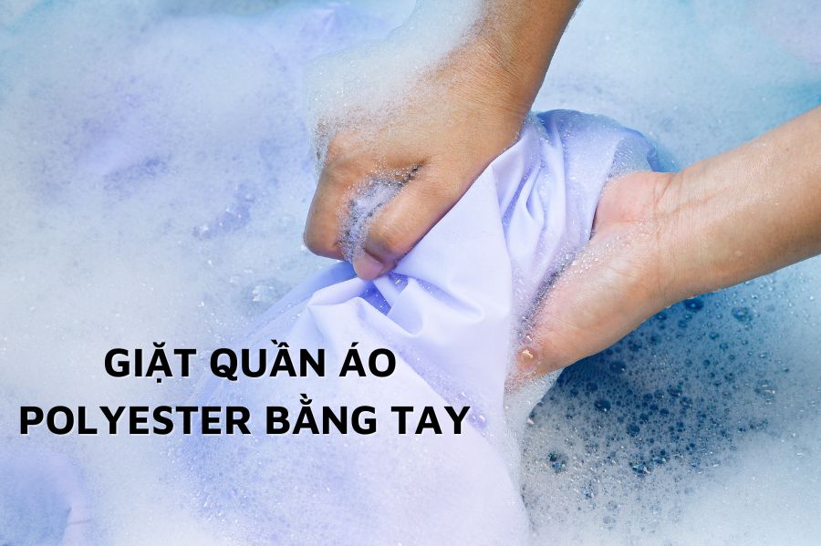 Giặt quần áo vải polyester thế nào mới đúng?