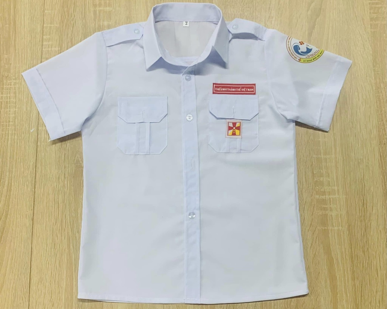 ÁO SƠ MI THIẾU NHI THÁNH THỂ