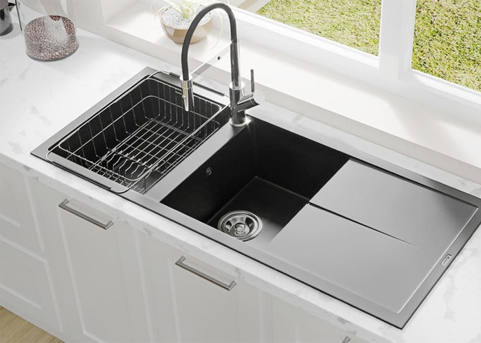 Chậu đá nhân tạo vs chậu inox – Chọn gì để căn bếp vừa đẹp vừa bền?