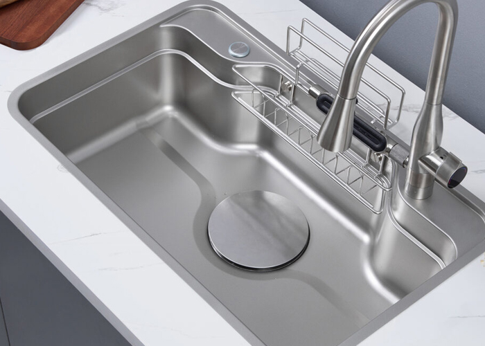 Chọn sai kích thước chậu rửa bát– xử lý sao cho đỡ “đập mặt đá”?