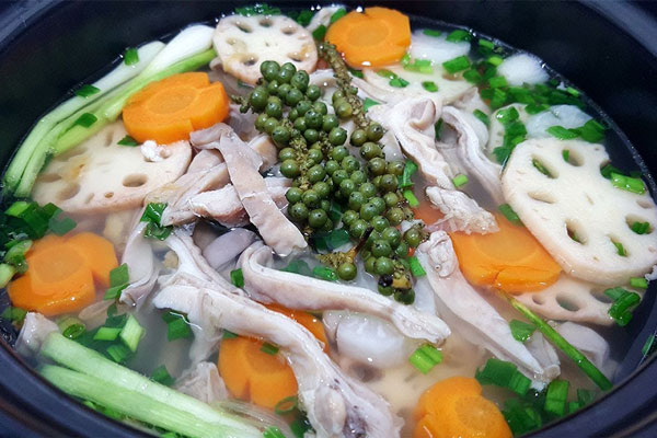 Bao Tử Heo Hầm Tiêu Xanh